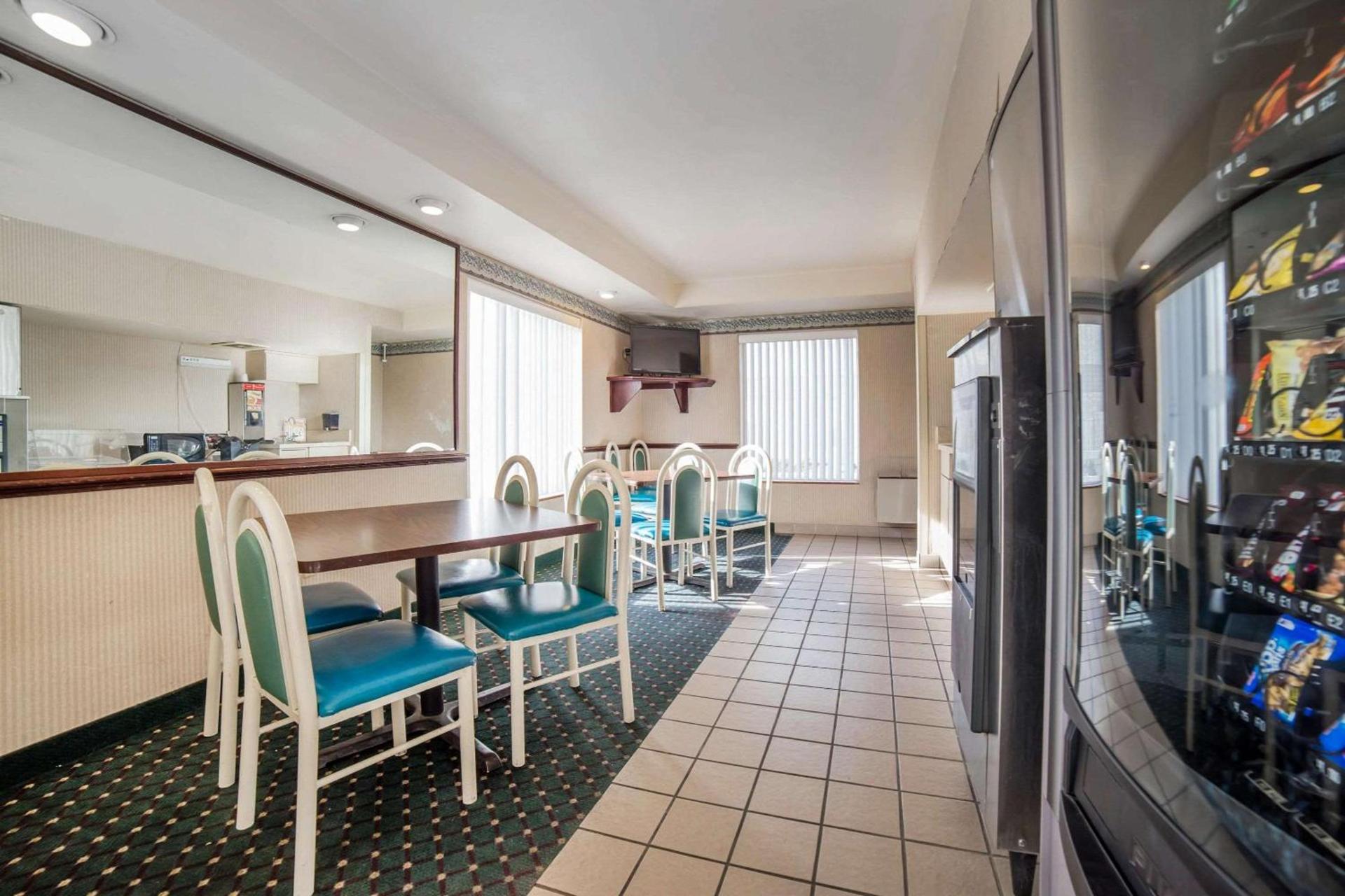 Rodeway Inn & Suites Nampa photo 23