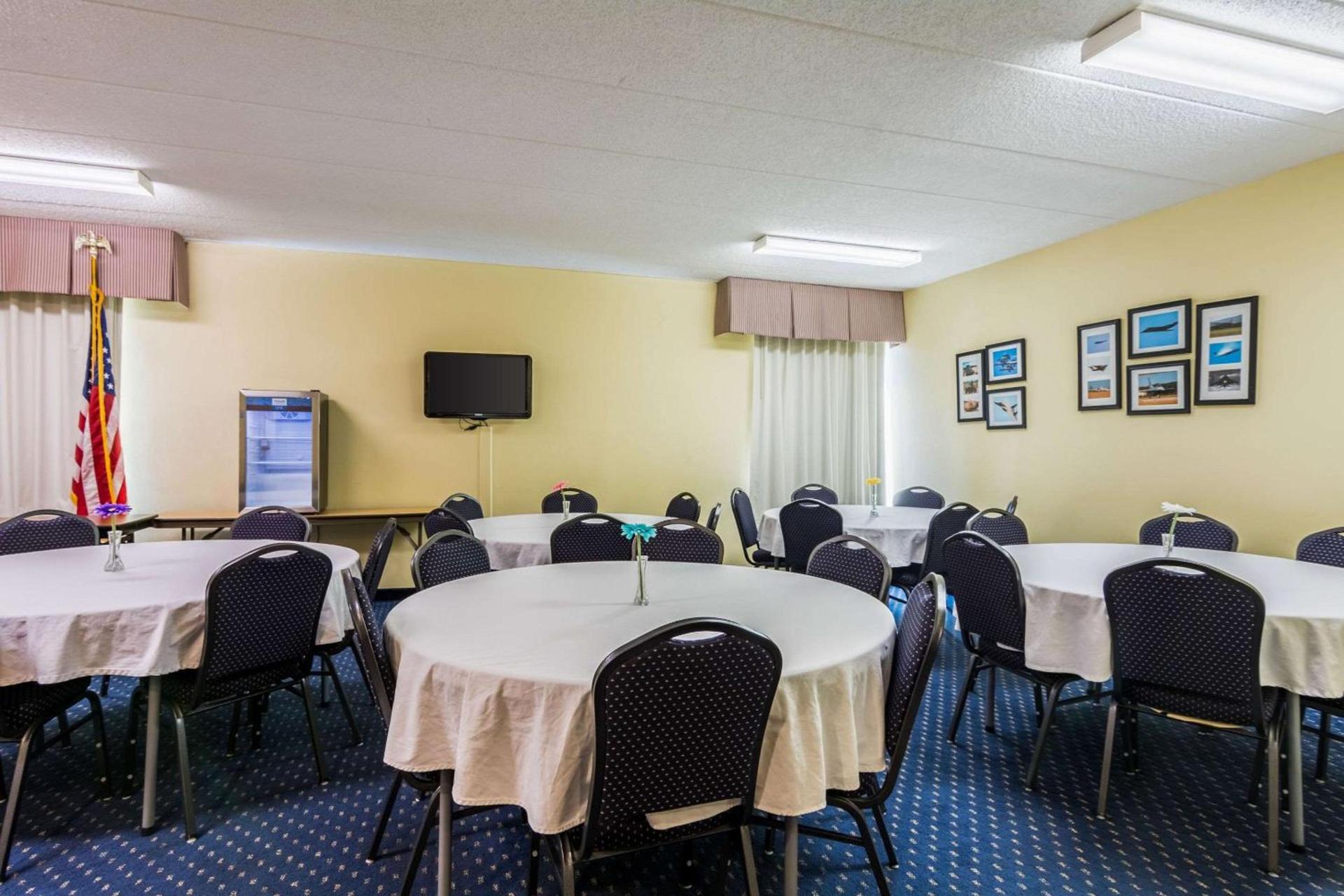 Fairfield by Marriott Inn & Suites Clinton photo 31