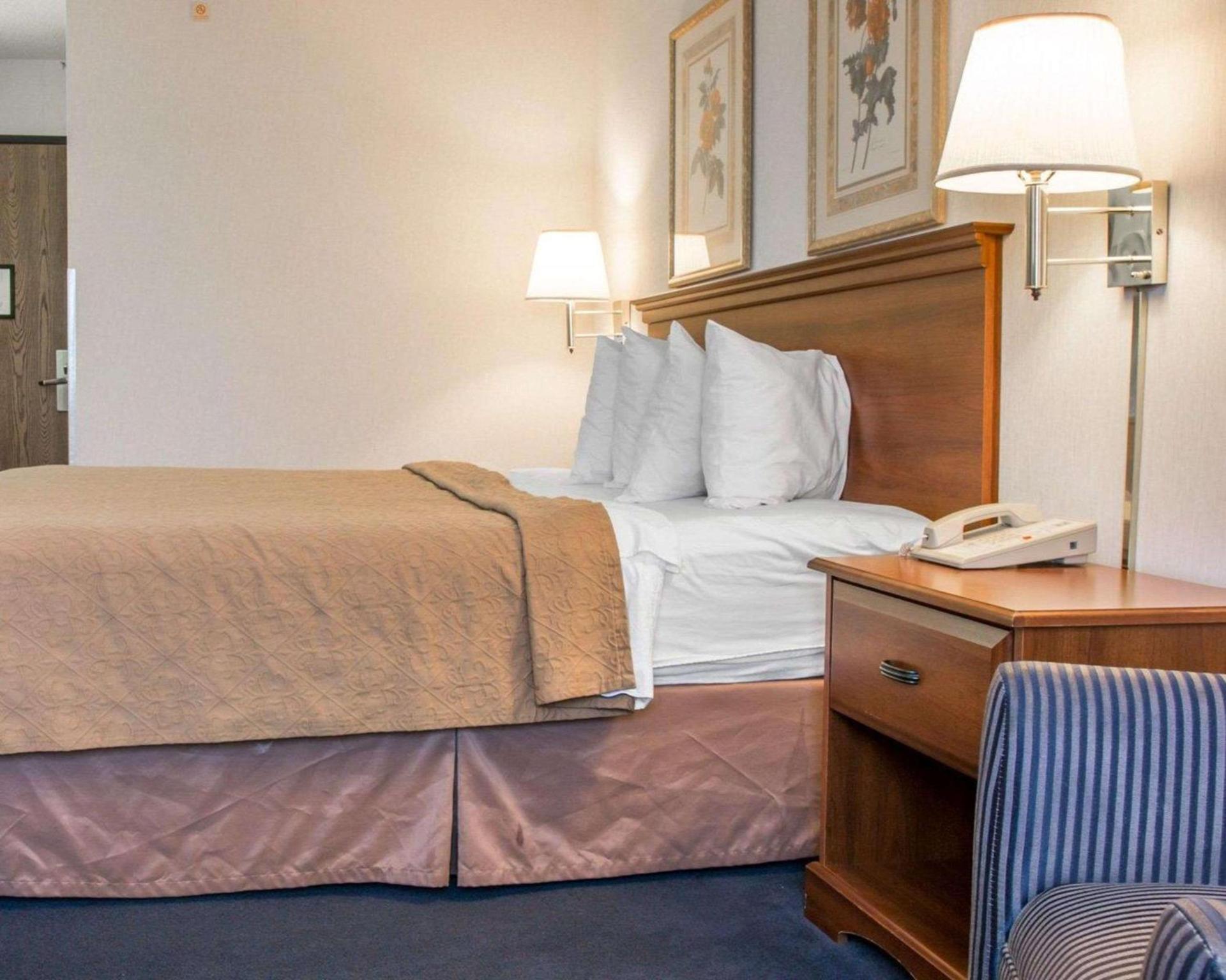 Quality Inn Hudsonville South photo 5