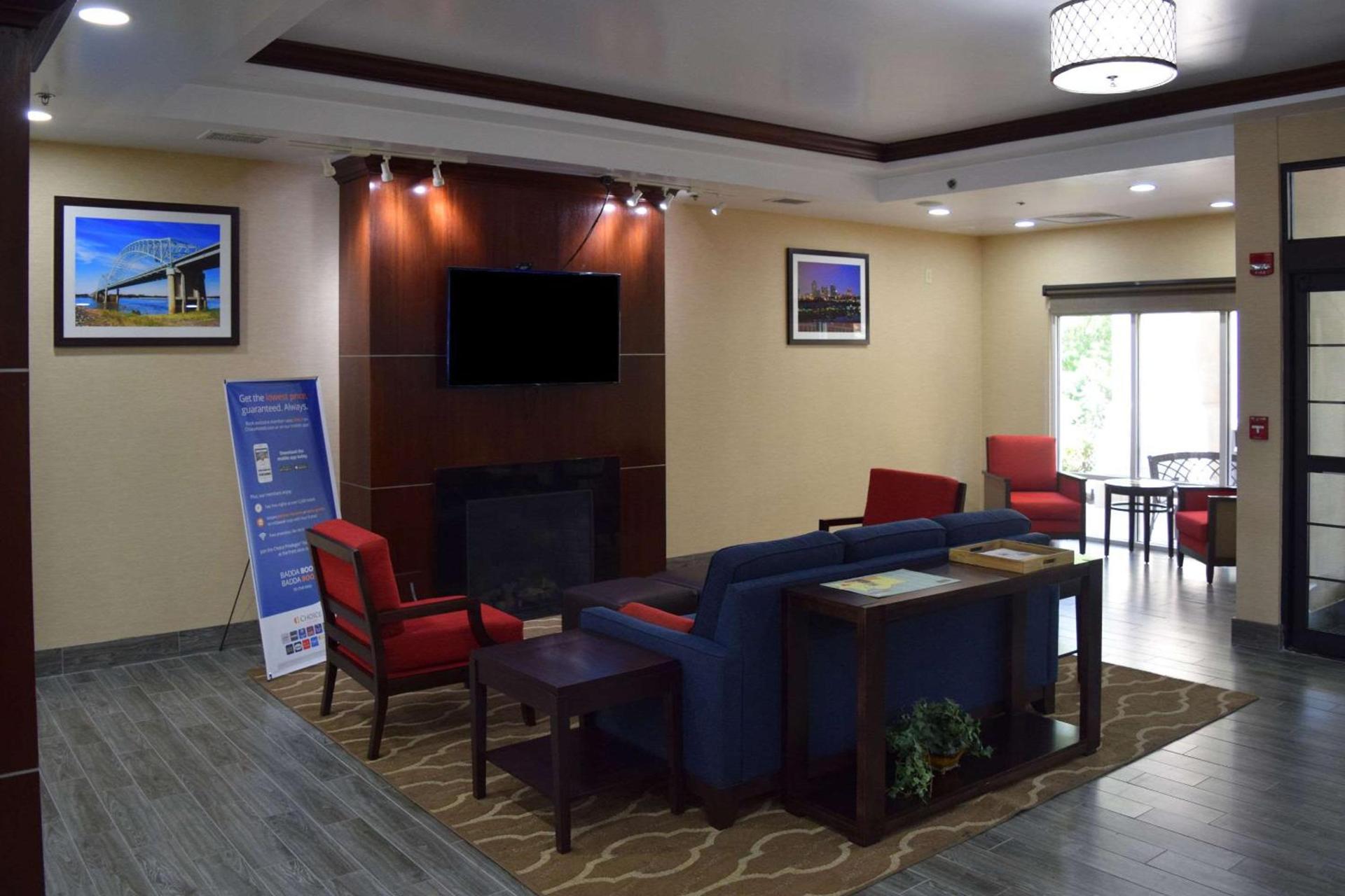 Comfort Suites Olive Branch - Memphis South photo 10