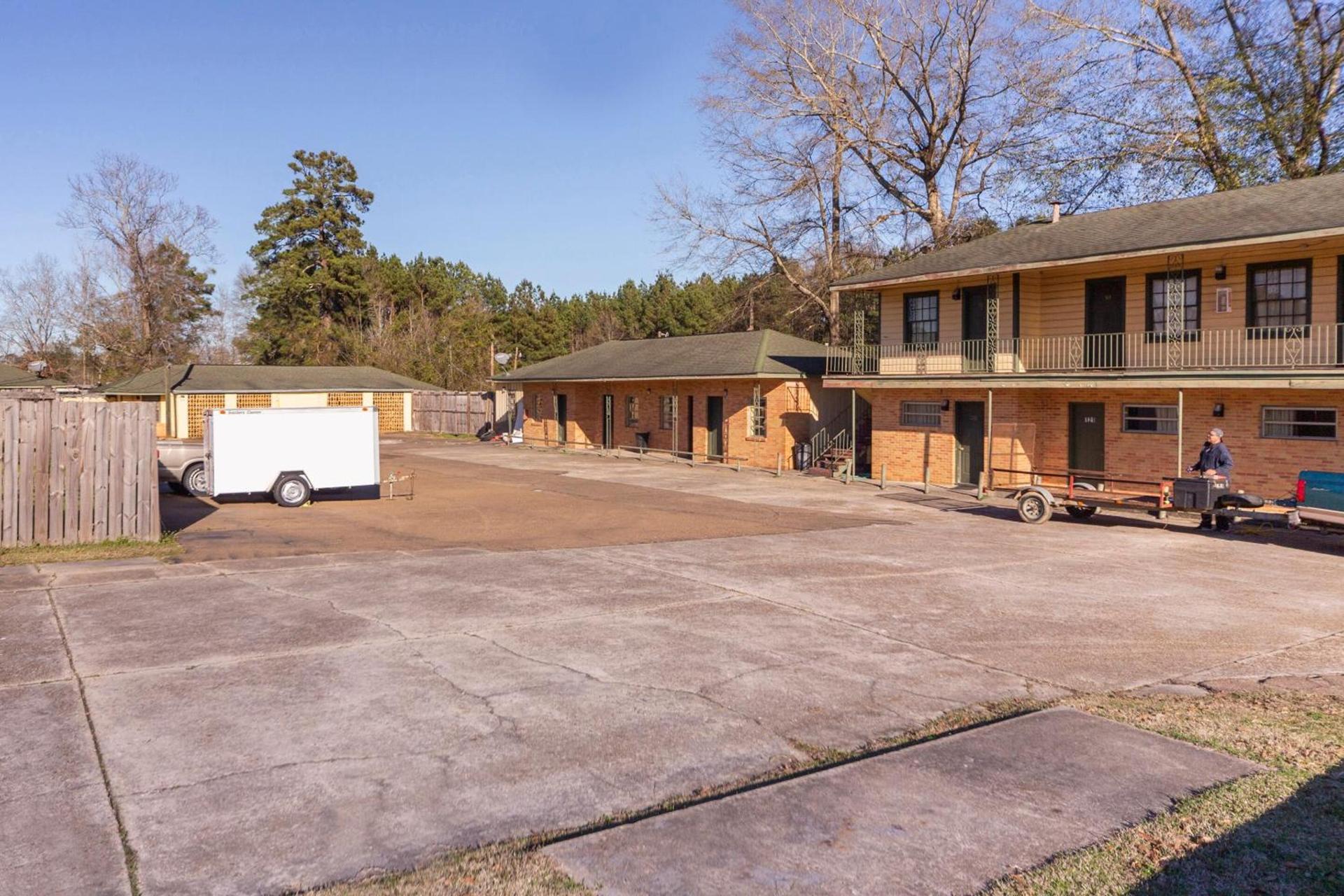 OYO Hotel Brookhaven MS Hwy 51 North photo 68