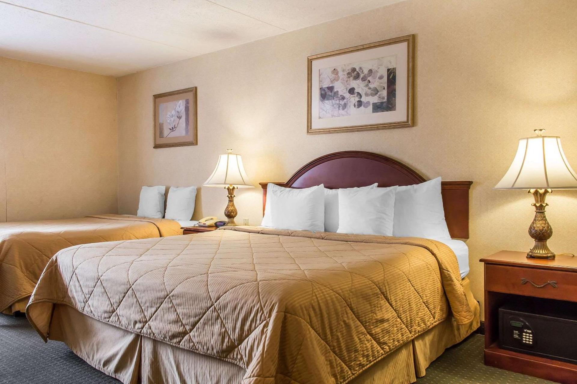 Quality Inn Hackettstown - Long Valley photo 16