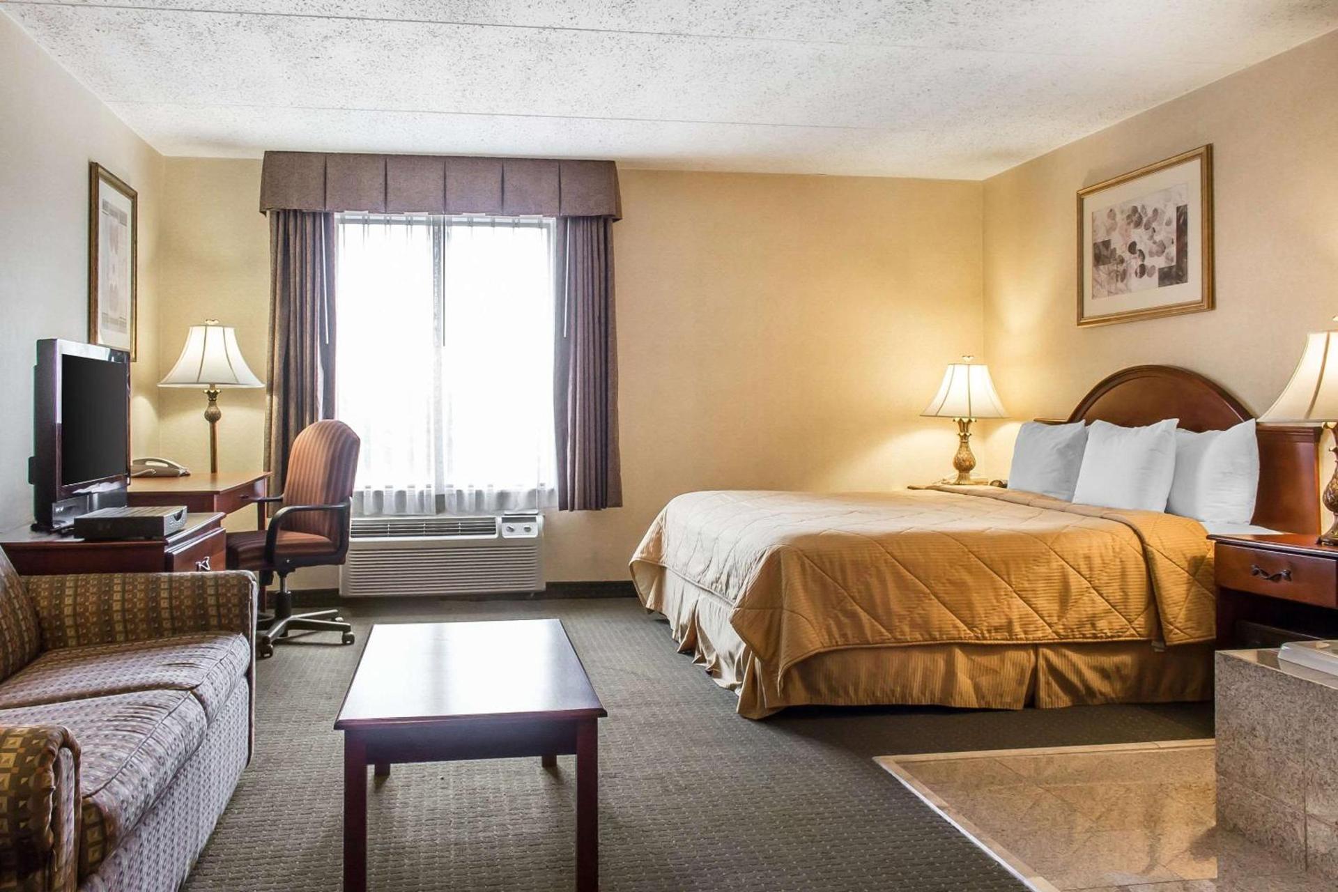 Quality Inn Hackettstown - Long Valley photo 19