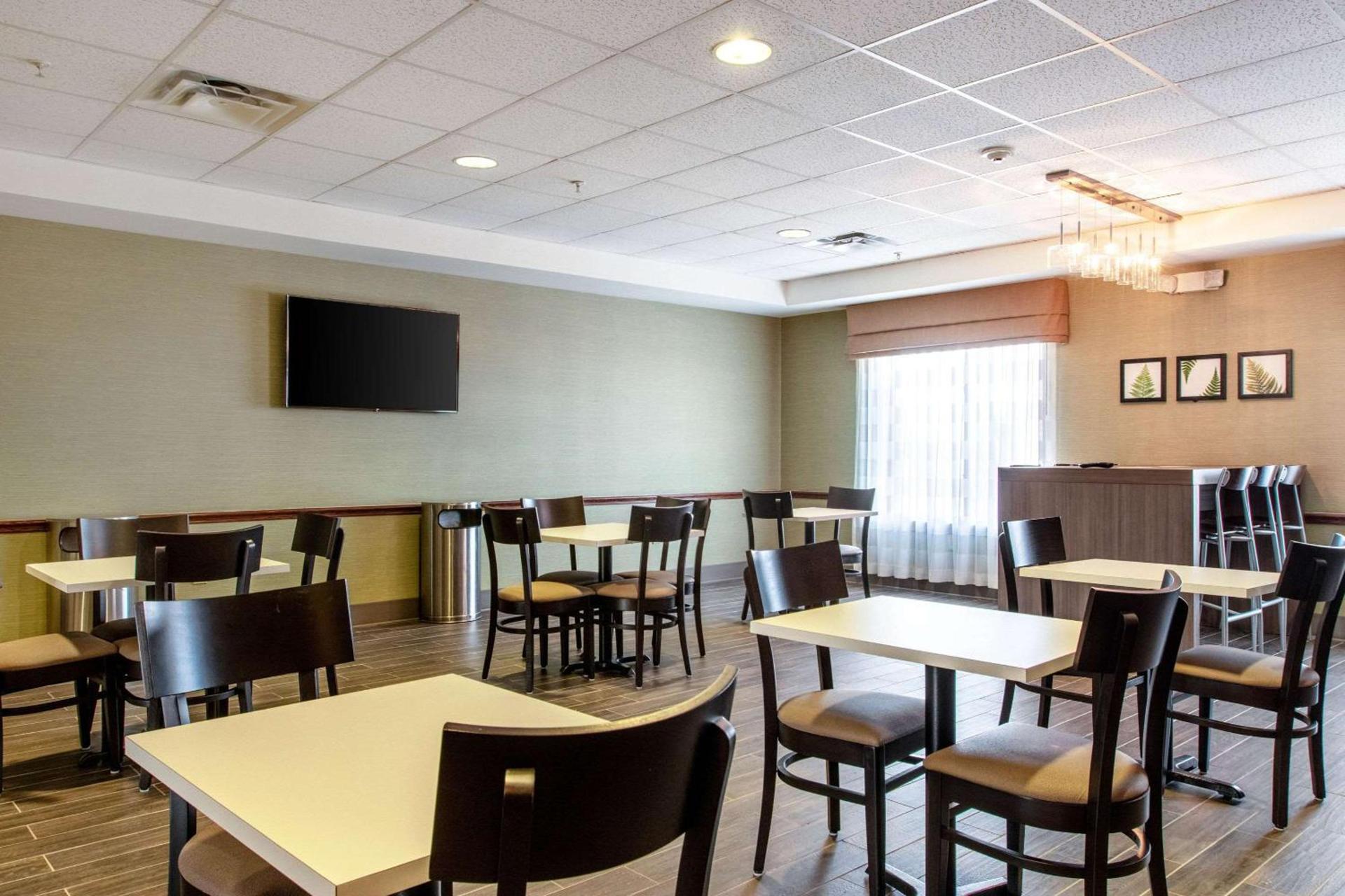 Sleep Inn & Suites Hobbs photo 54