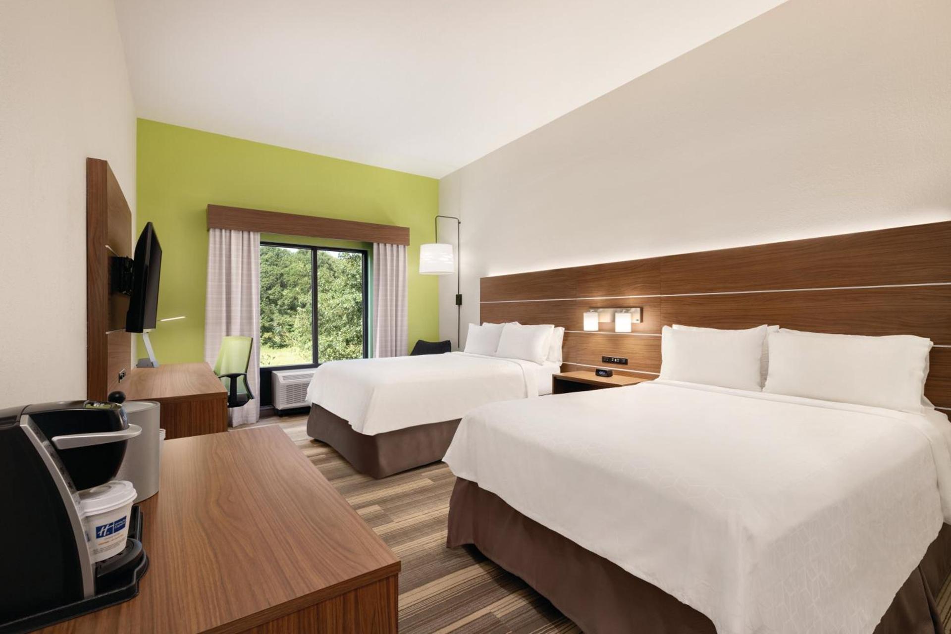 Holiday Inn Express Hotel & Suites Lavonia by IHG photo 27