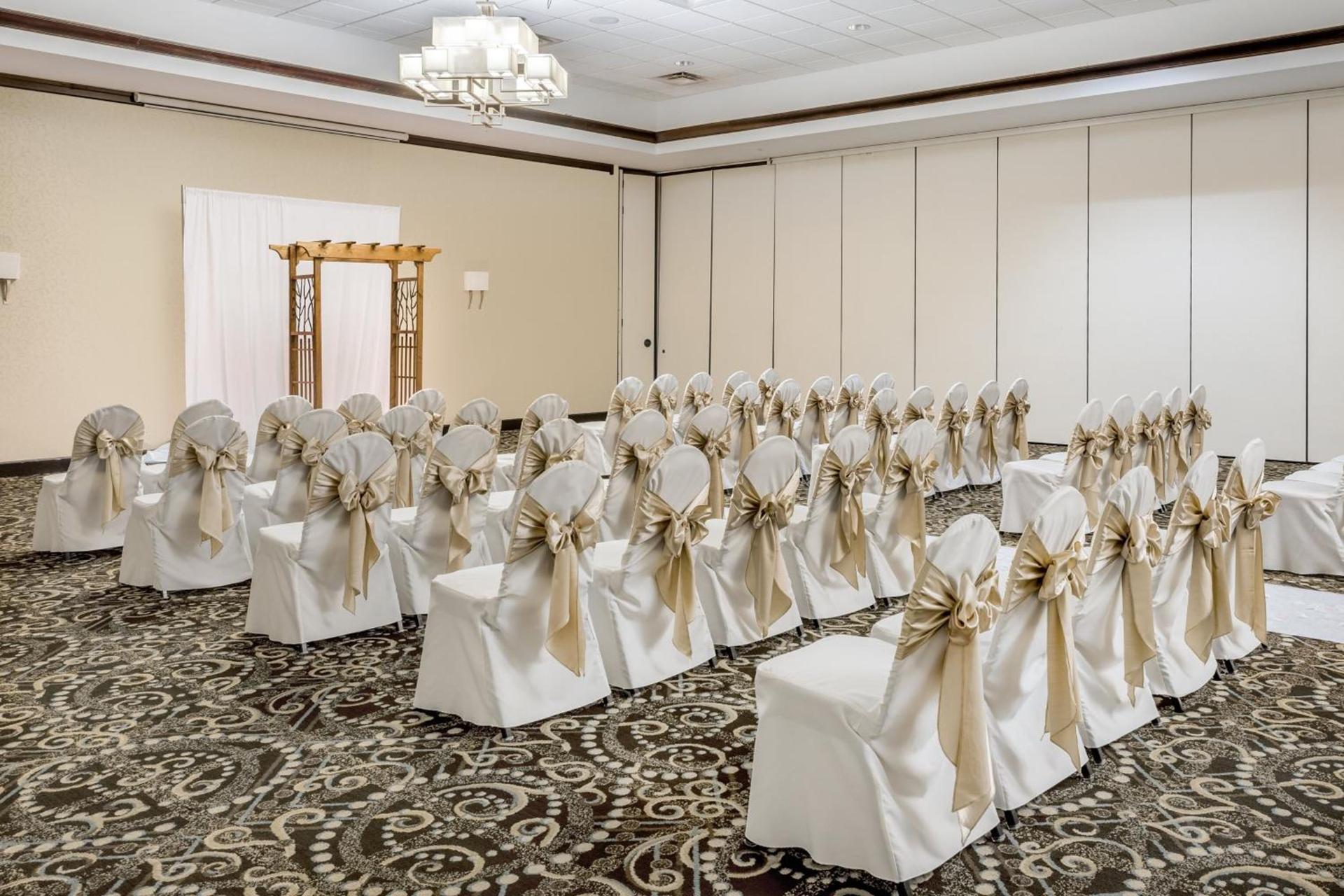 Hotel Gurnee photo 21