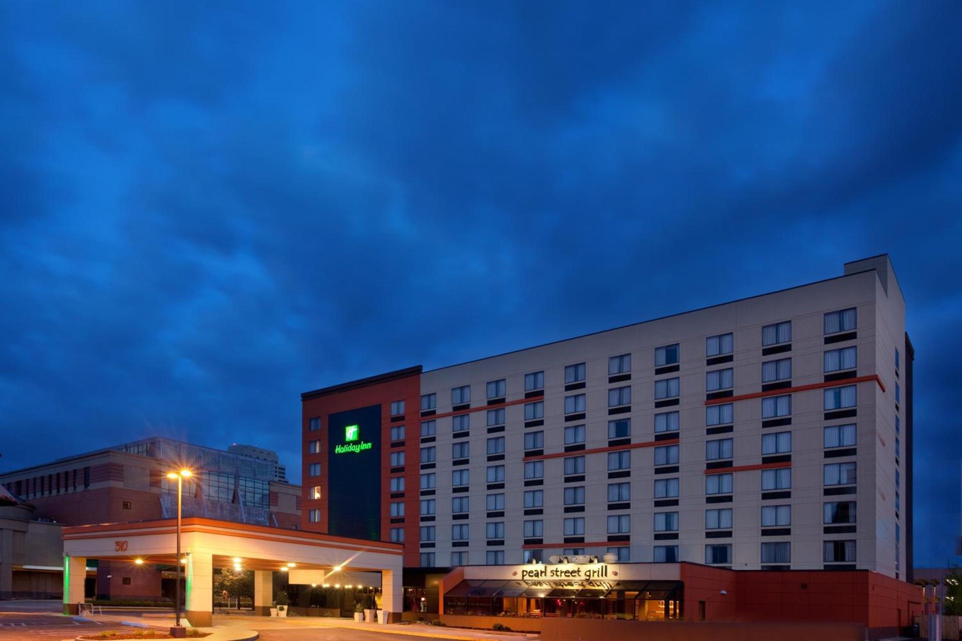 Holiday Inn Grand Rapids Downtown by IHG photo 46
