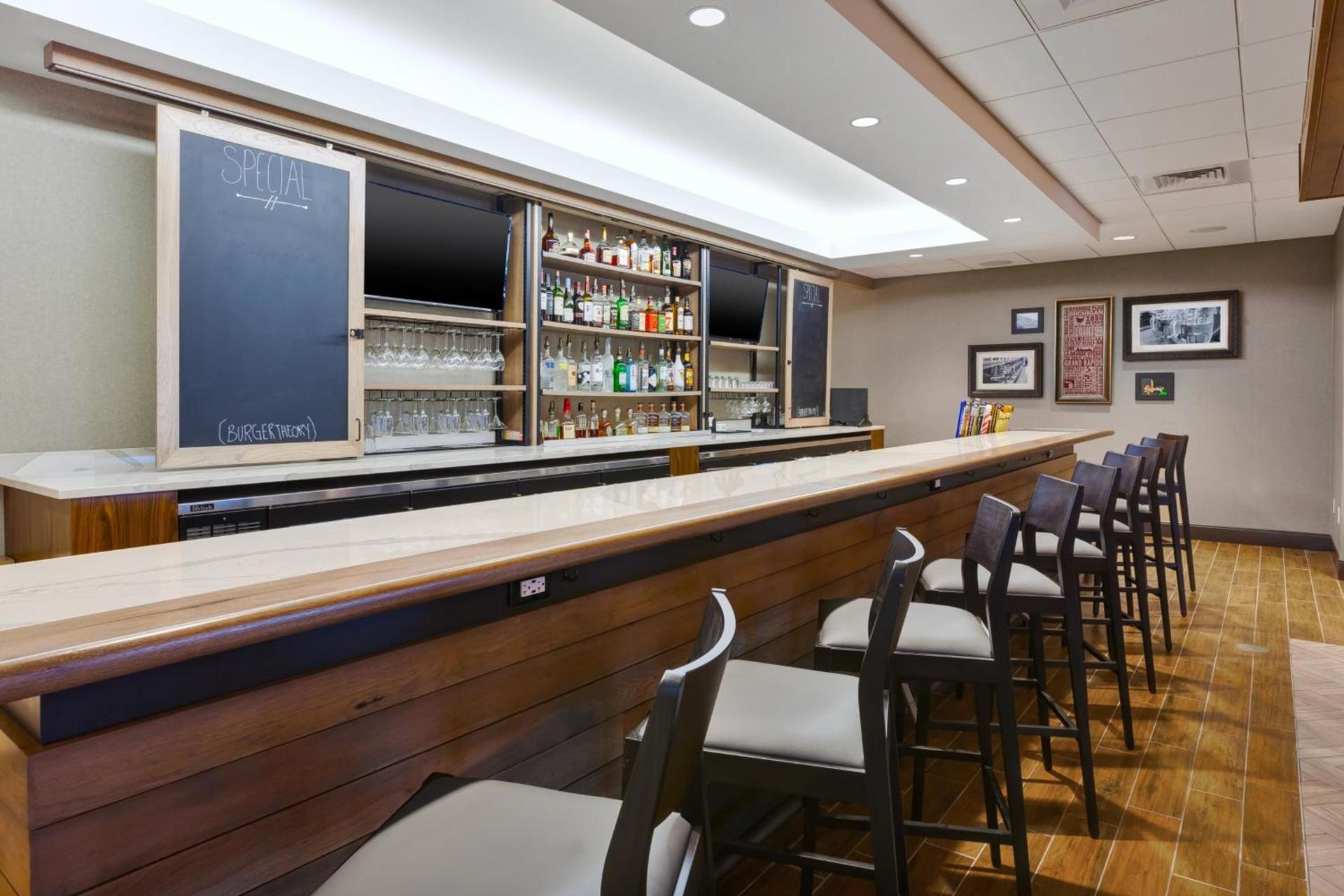 Holiday Inn Grand Rapids Downtown by IHG photo 82