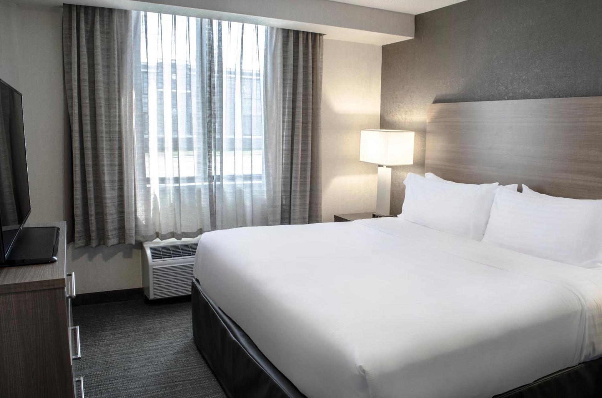 Holiday Inn Fargo by IHG photo 74