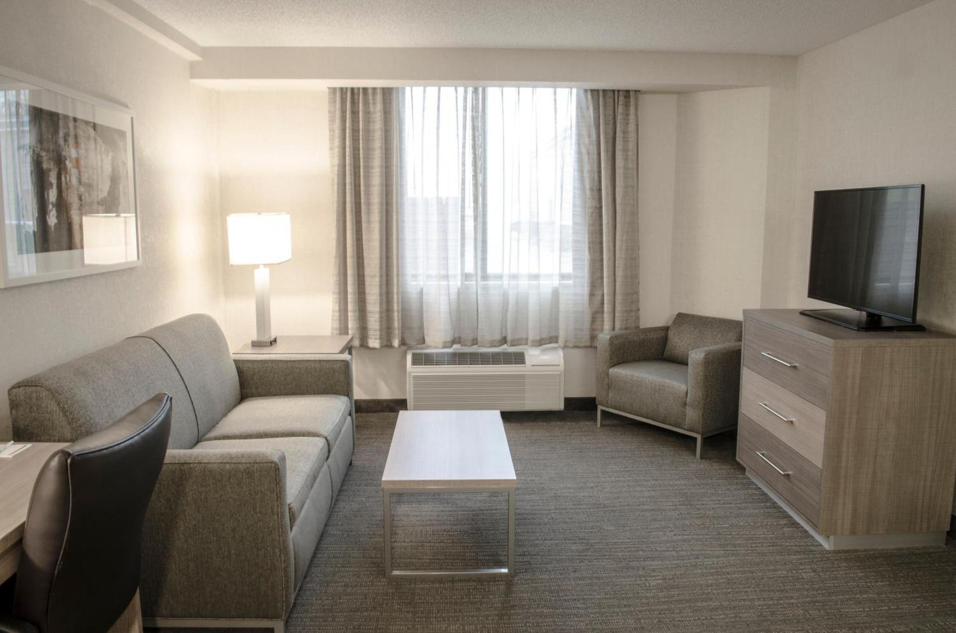 Holiday Inn Fargo by IHG photo 78