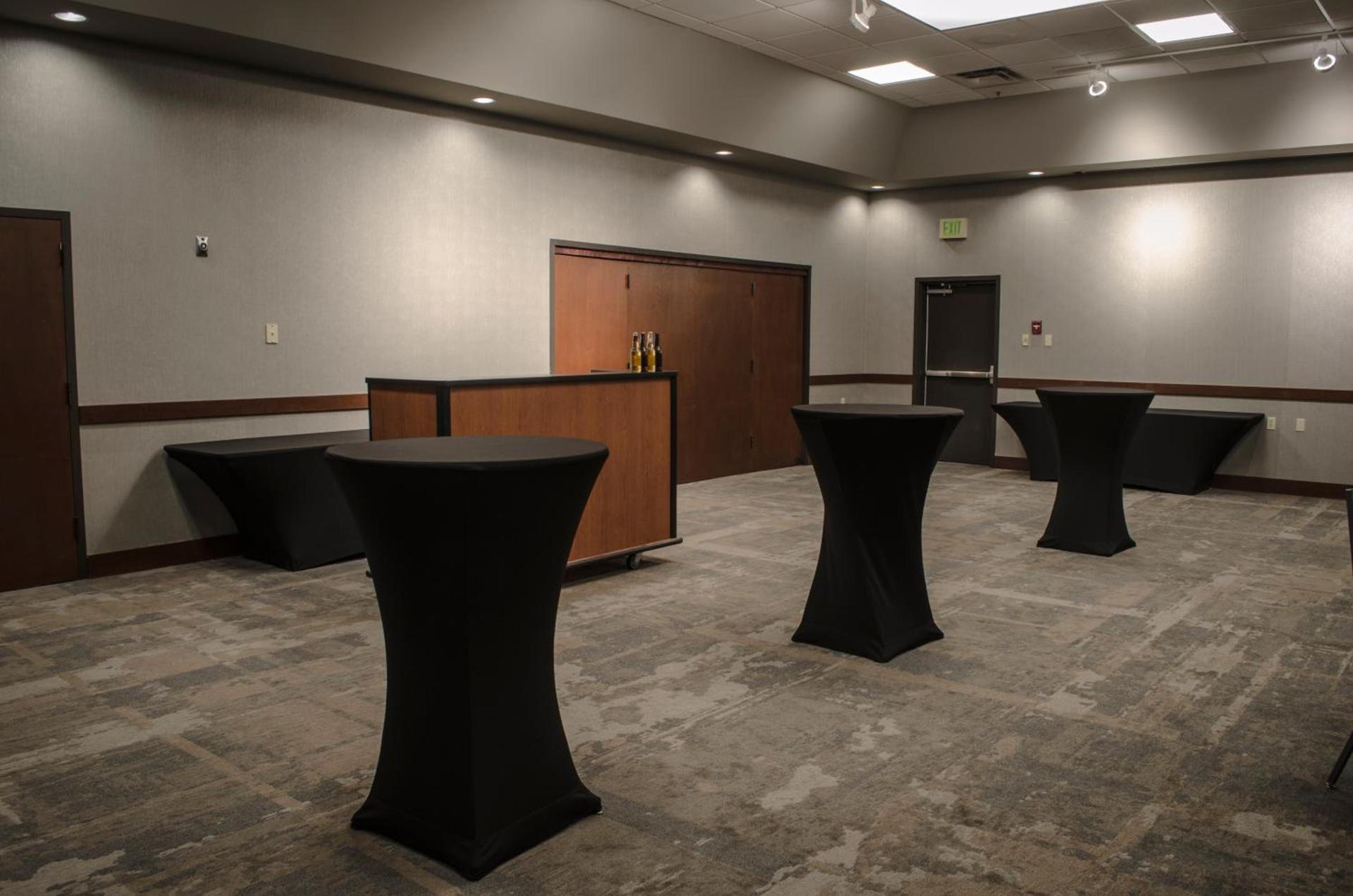 Holiday Inn Fargo by IHG photo 37