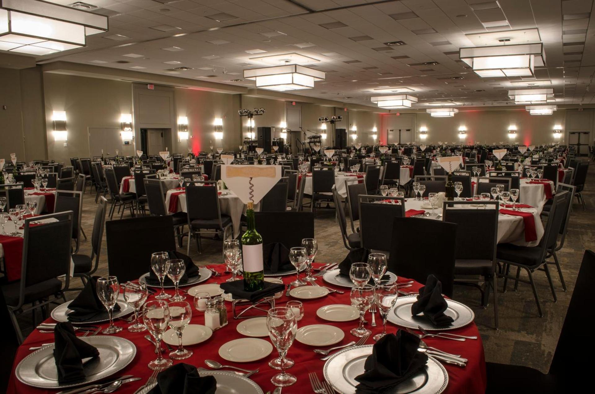 Holiday Inn Fargo by IHG photo 16