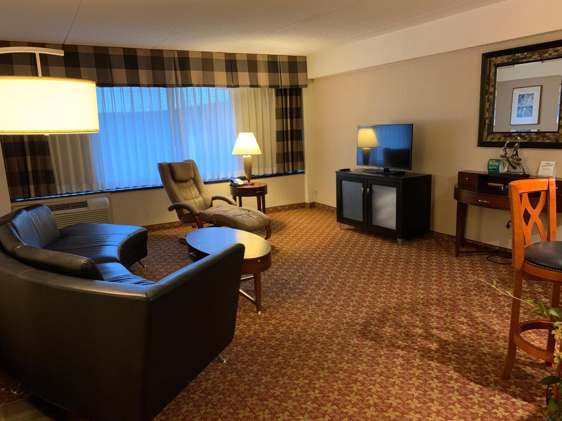 Holiday Inn Johnstown-Downtown by IHG photo 28