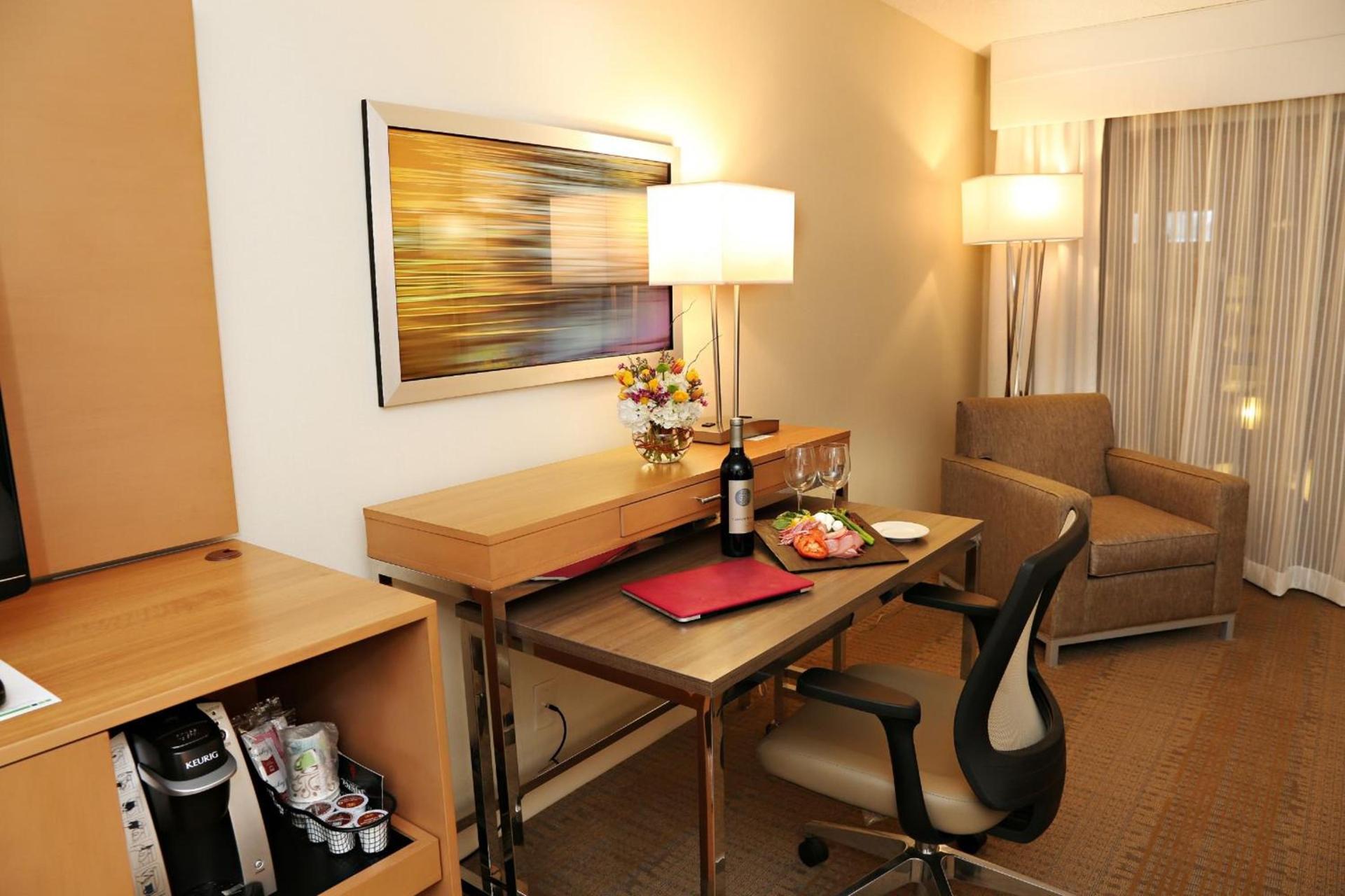 enVision Hotel & Conference Center Mansfield-Foxboro photo 53