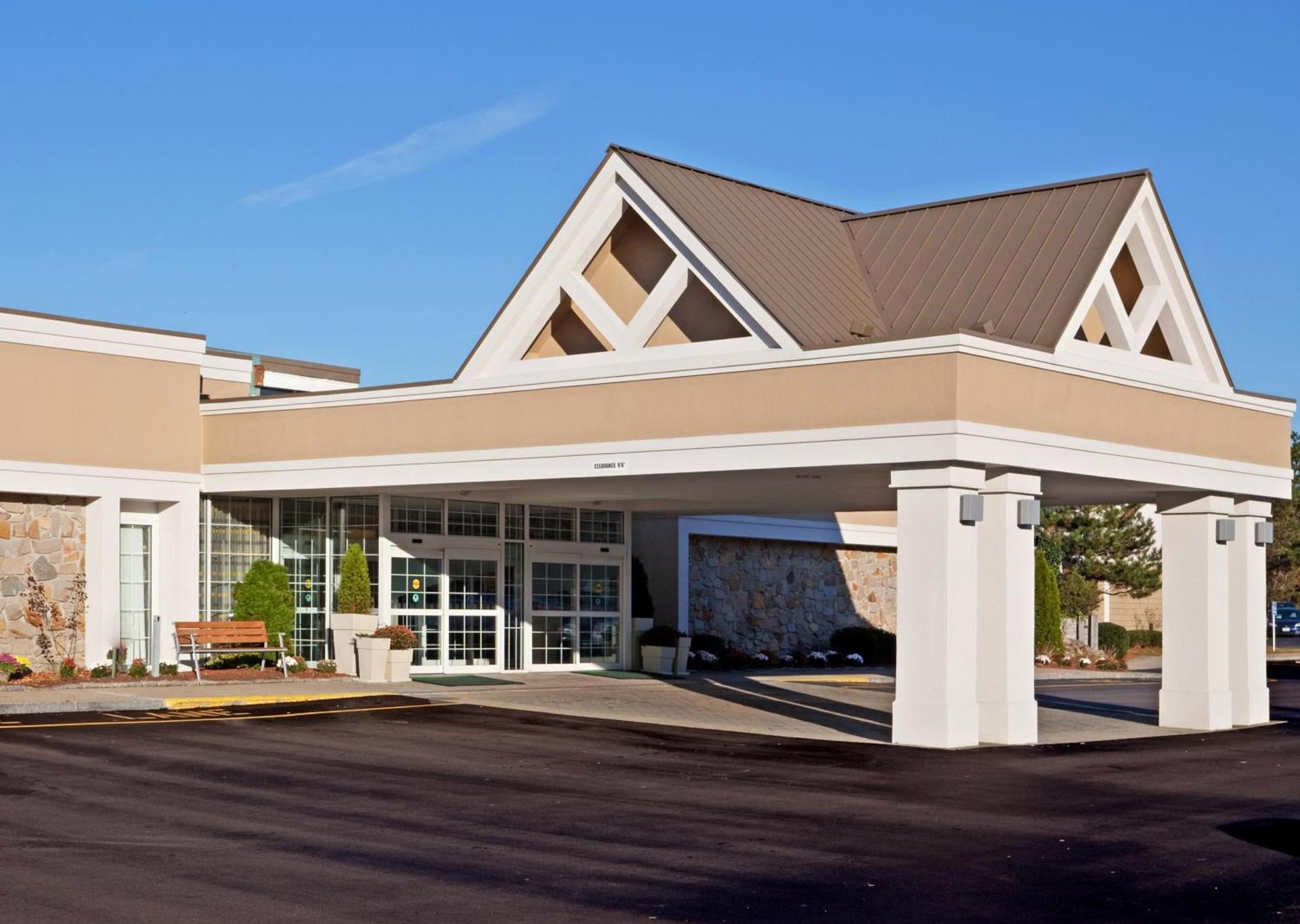 enVision Hotel & Conference Center Mansfield-Foxboro photo 1