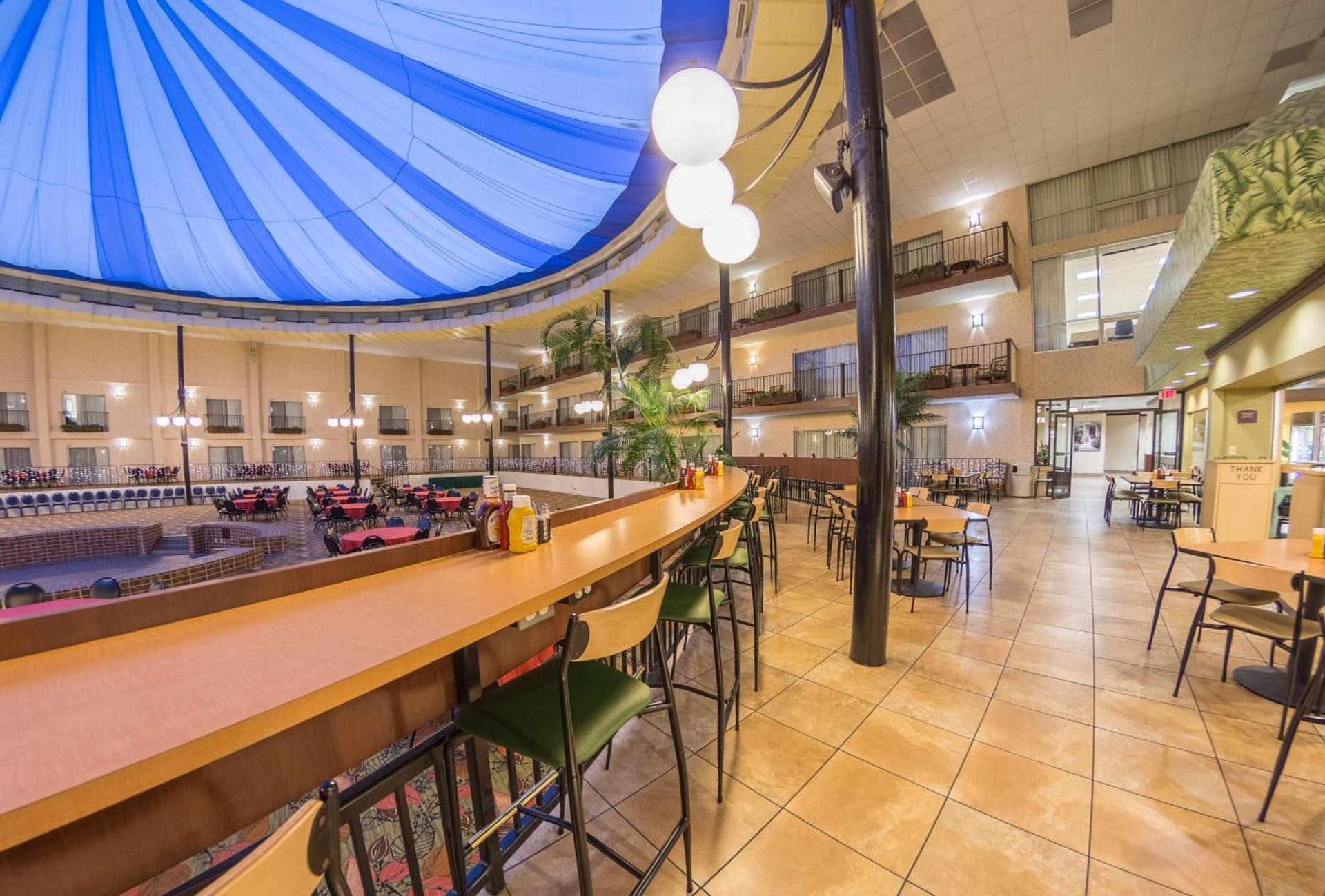 Holiday Inn Des Moines-Airport Conf Center by IHG photo 23