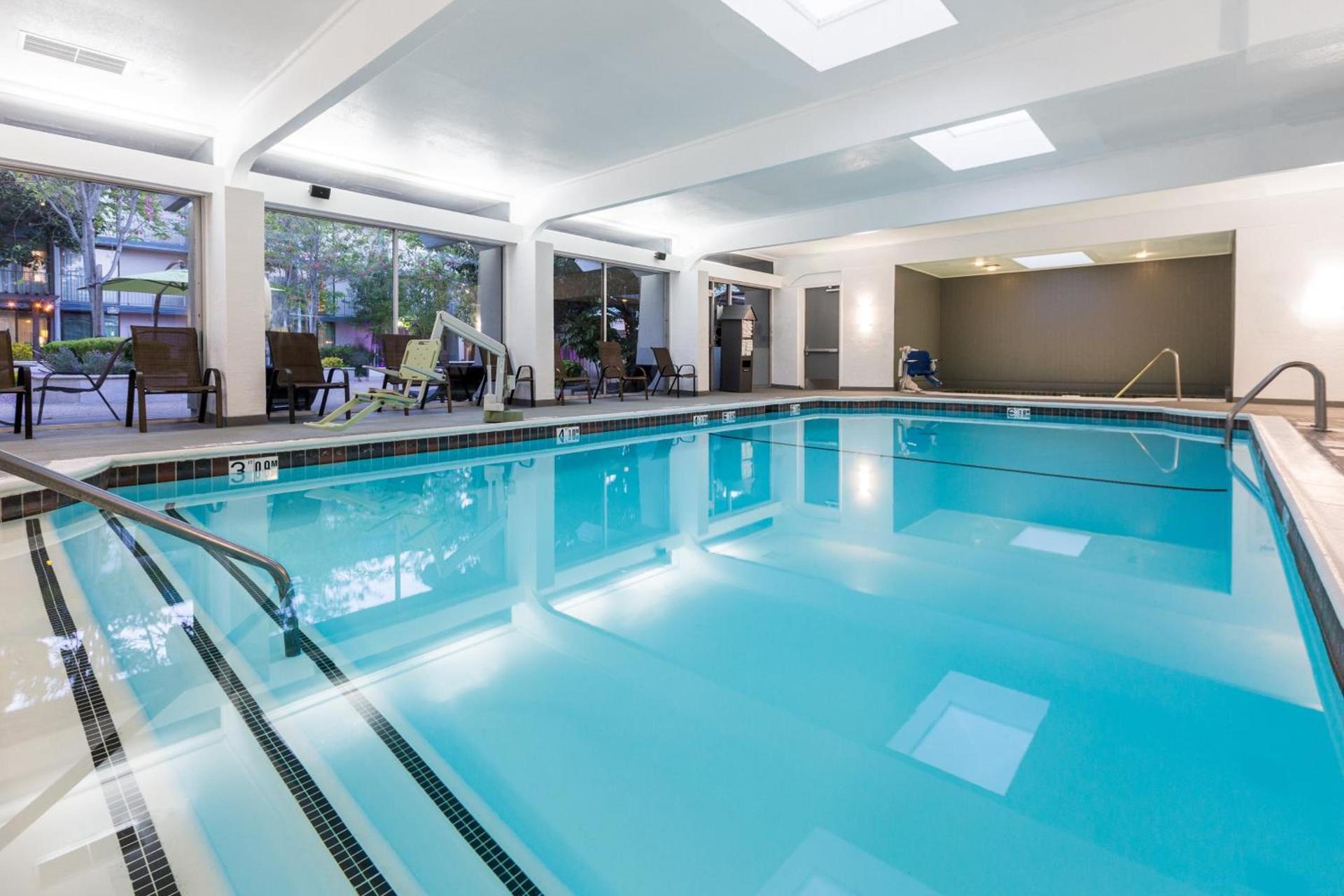 Holiday Inn Dublin - Pleasanton by IHG photo 45
