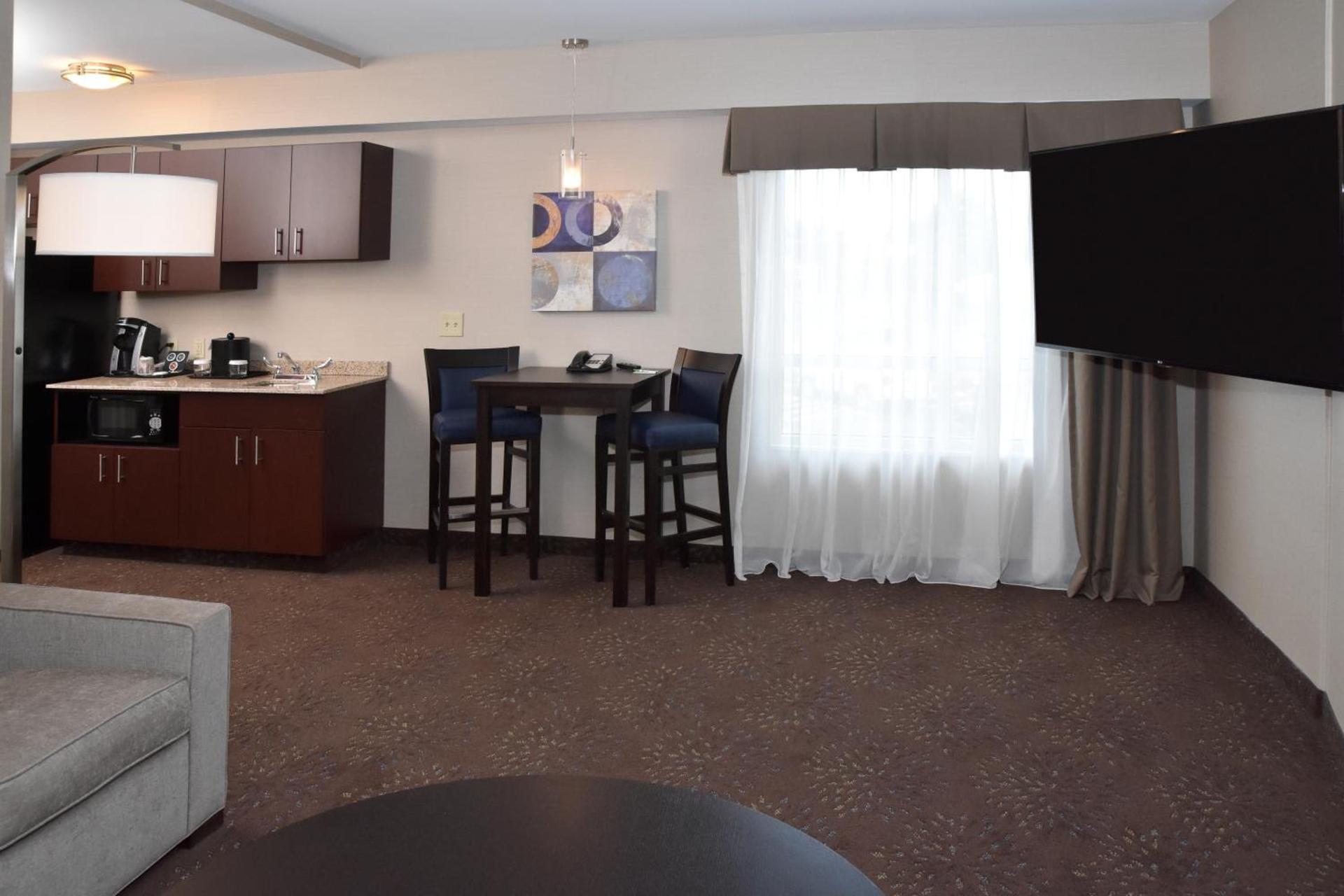 Holiday Inn Canton-Belden Village by IHG photo 75