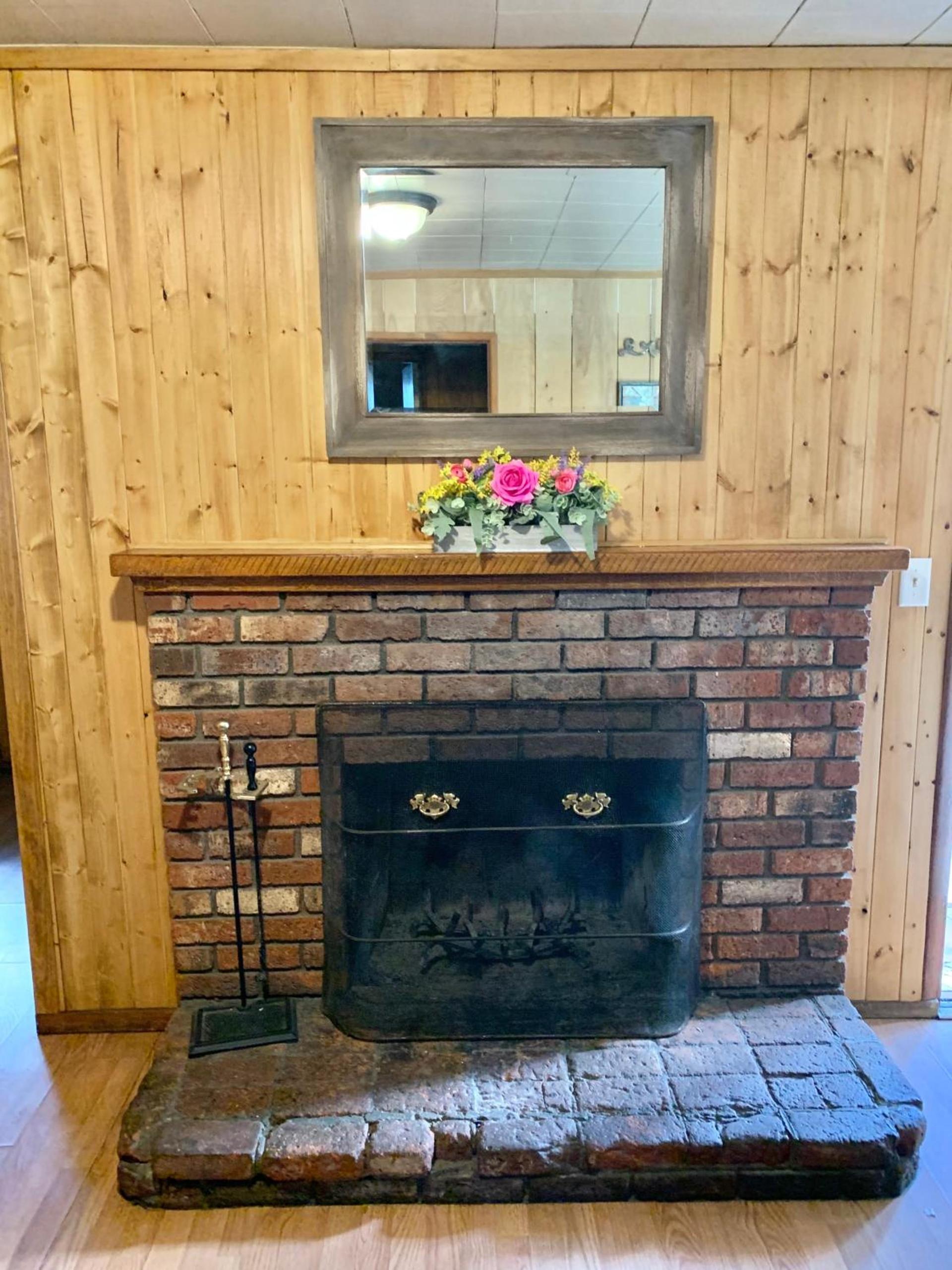 Grey Squirrel Resort photo 91