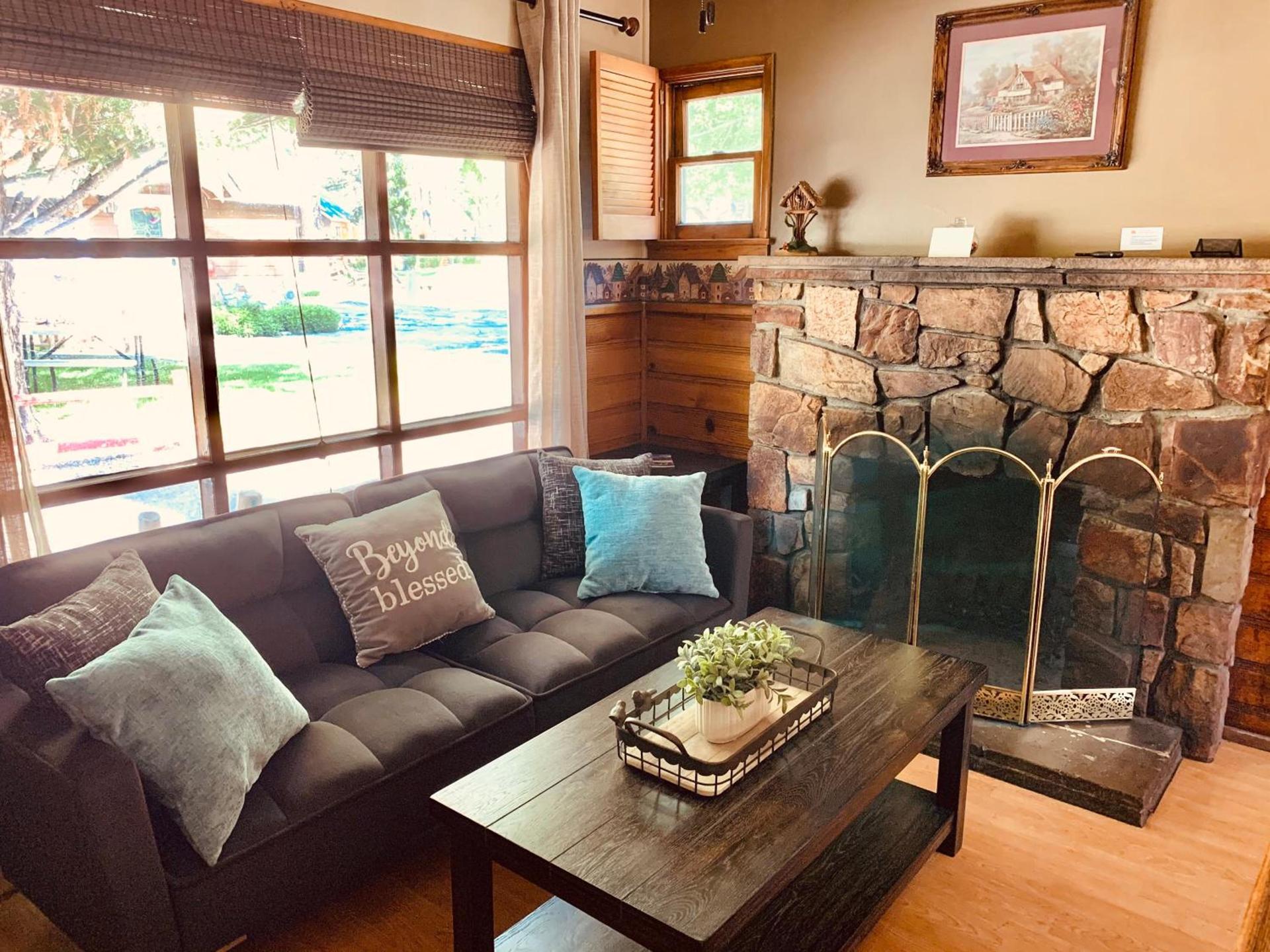 Grey Squirrel Resort photo 65
