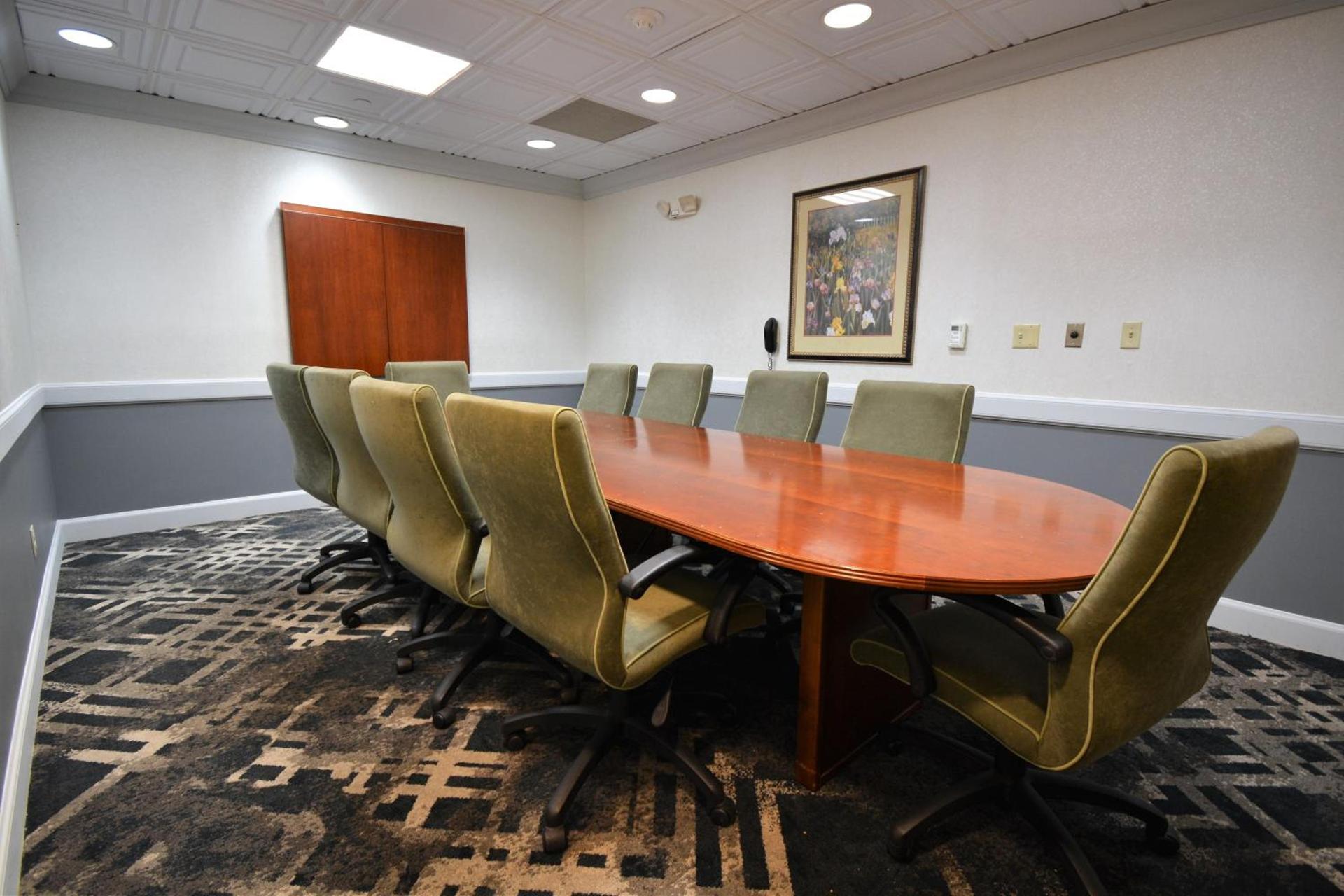 Holiday Inn Hazlet by IHG photo 37
