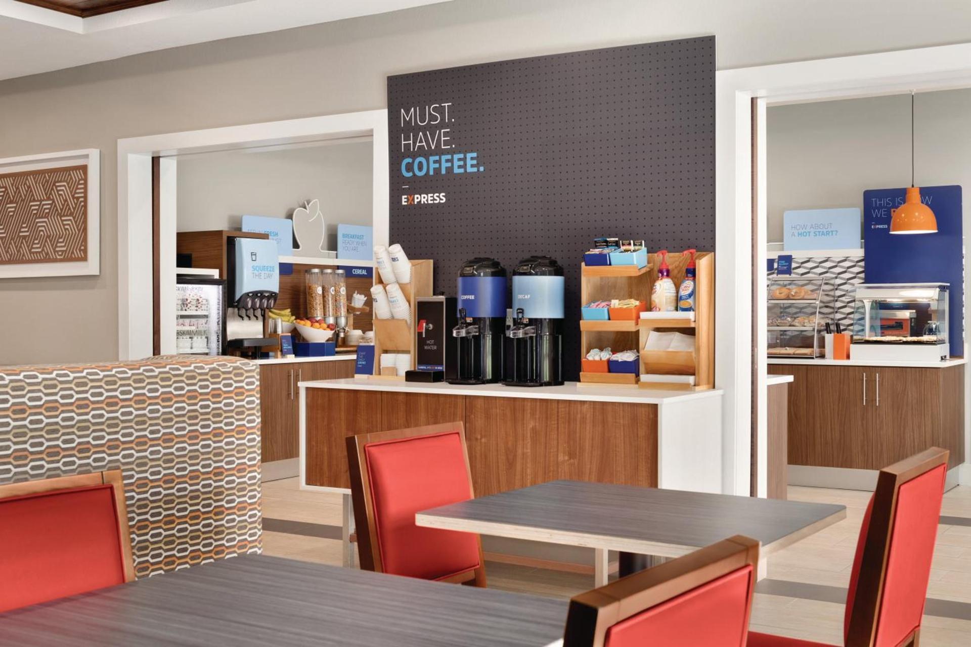 Holiday Inn Express Hotel & Suites Lavonia by IHG photo 11