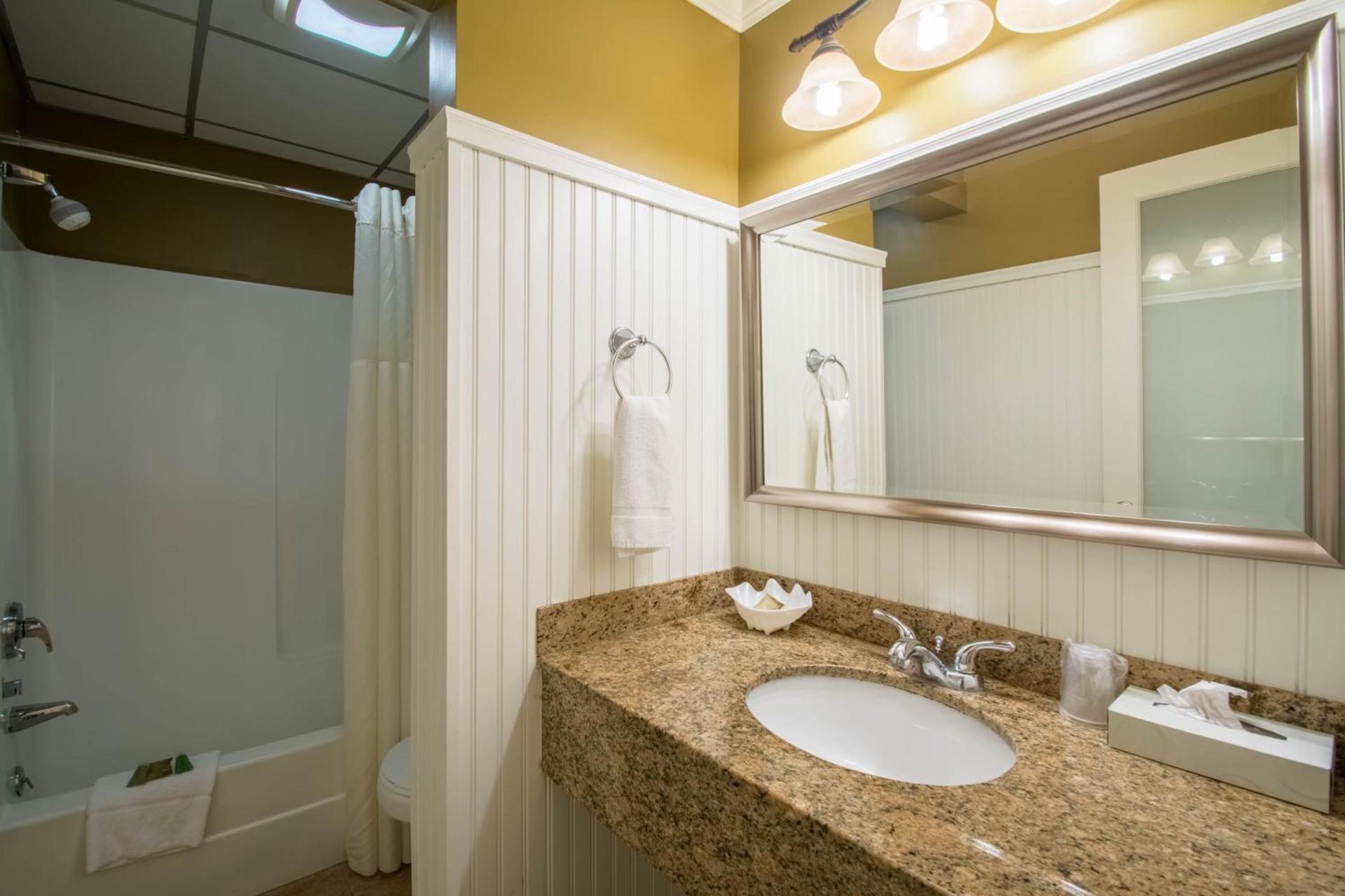 Anchorage Inn and Suites photo 2