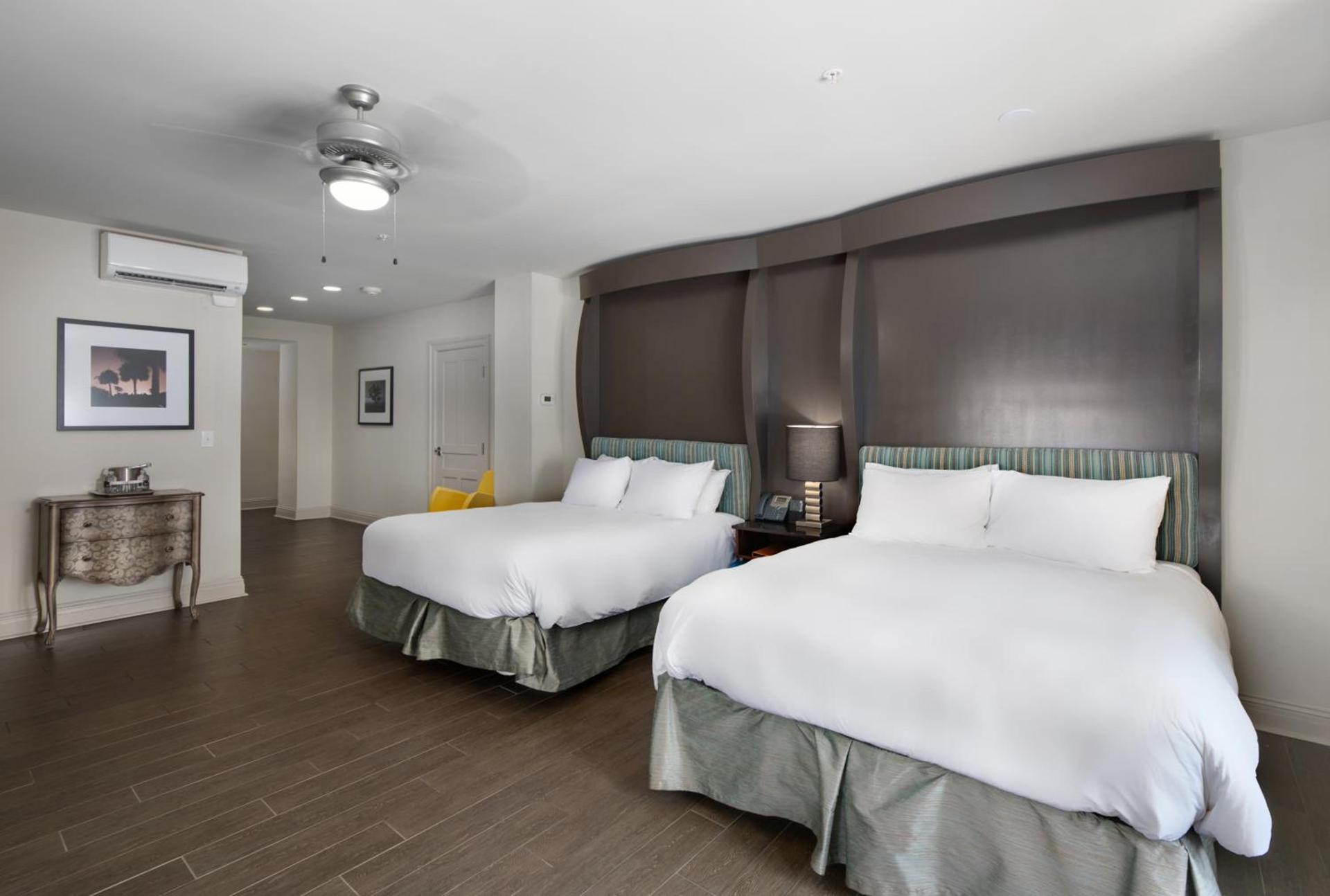 White House Hotel photo 4