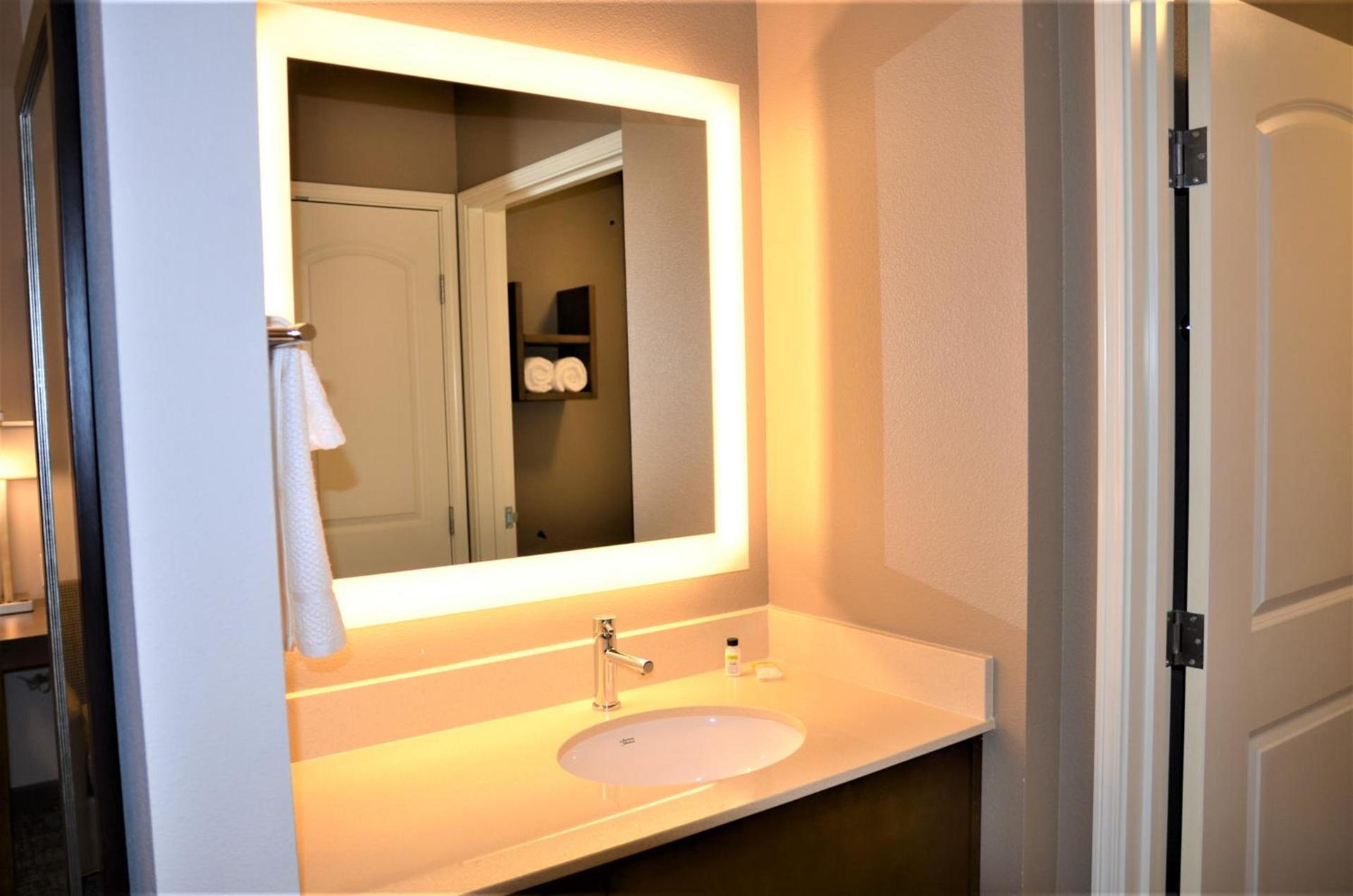 Staybridge Suites - Orenco Station by IHG photo 8