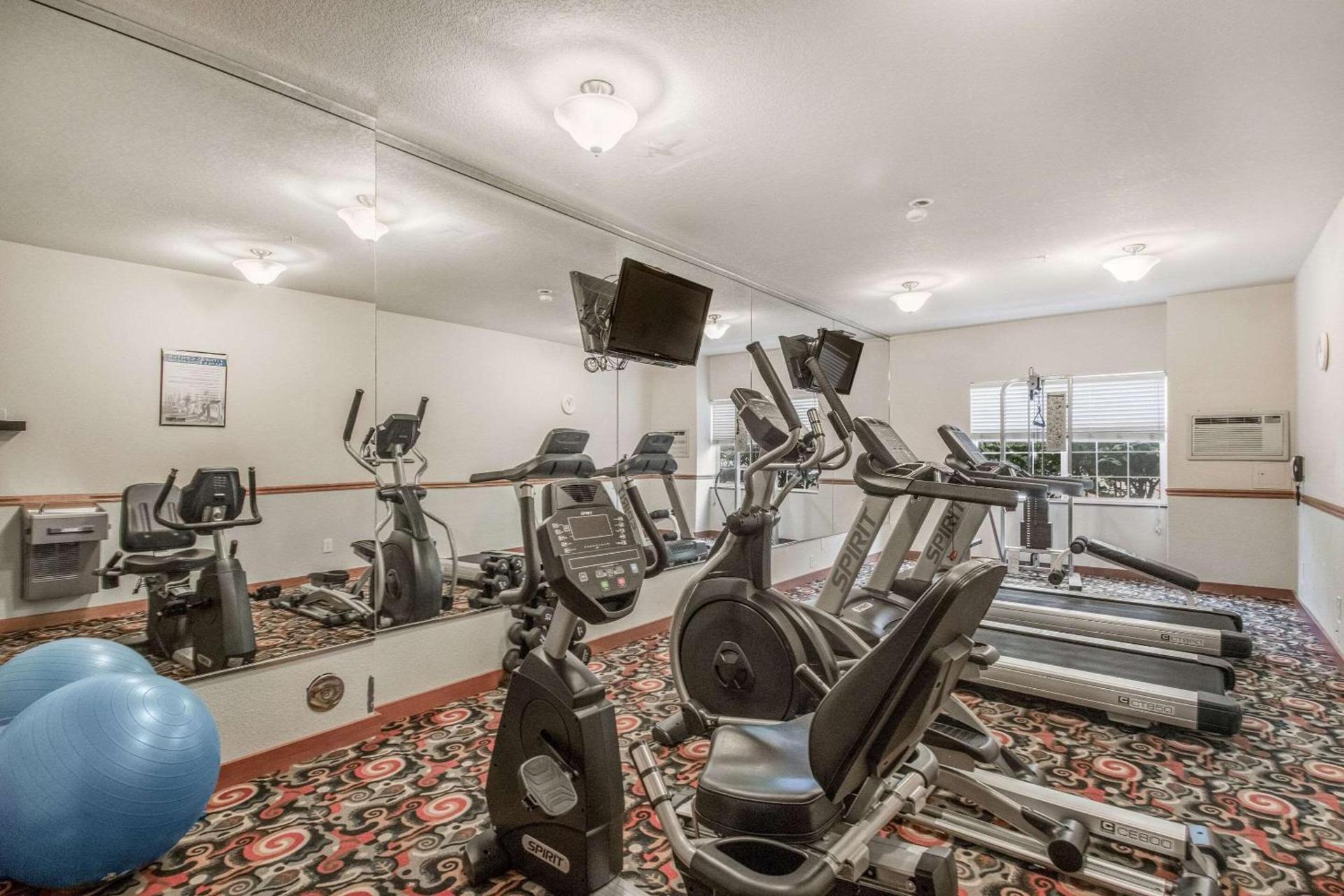 Quality Inn photo 46