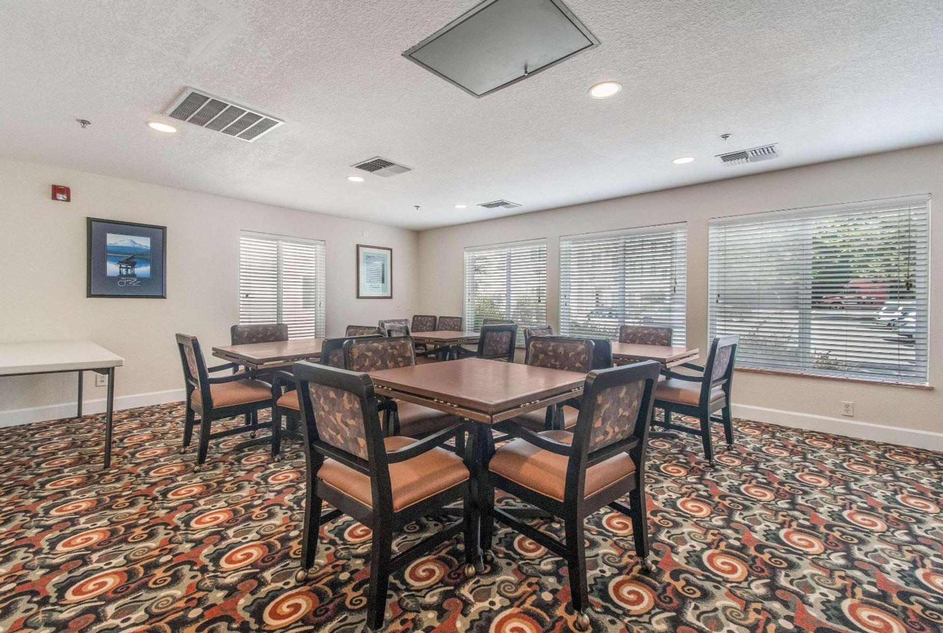 Quality Inn photo 55