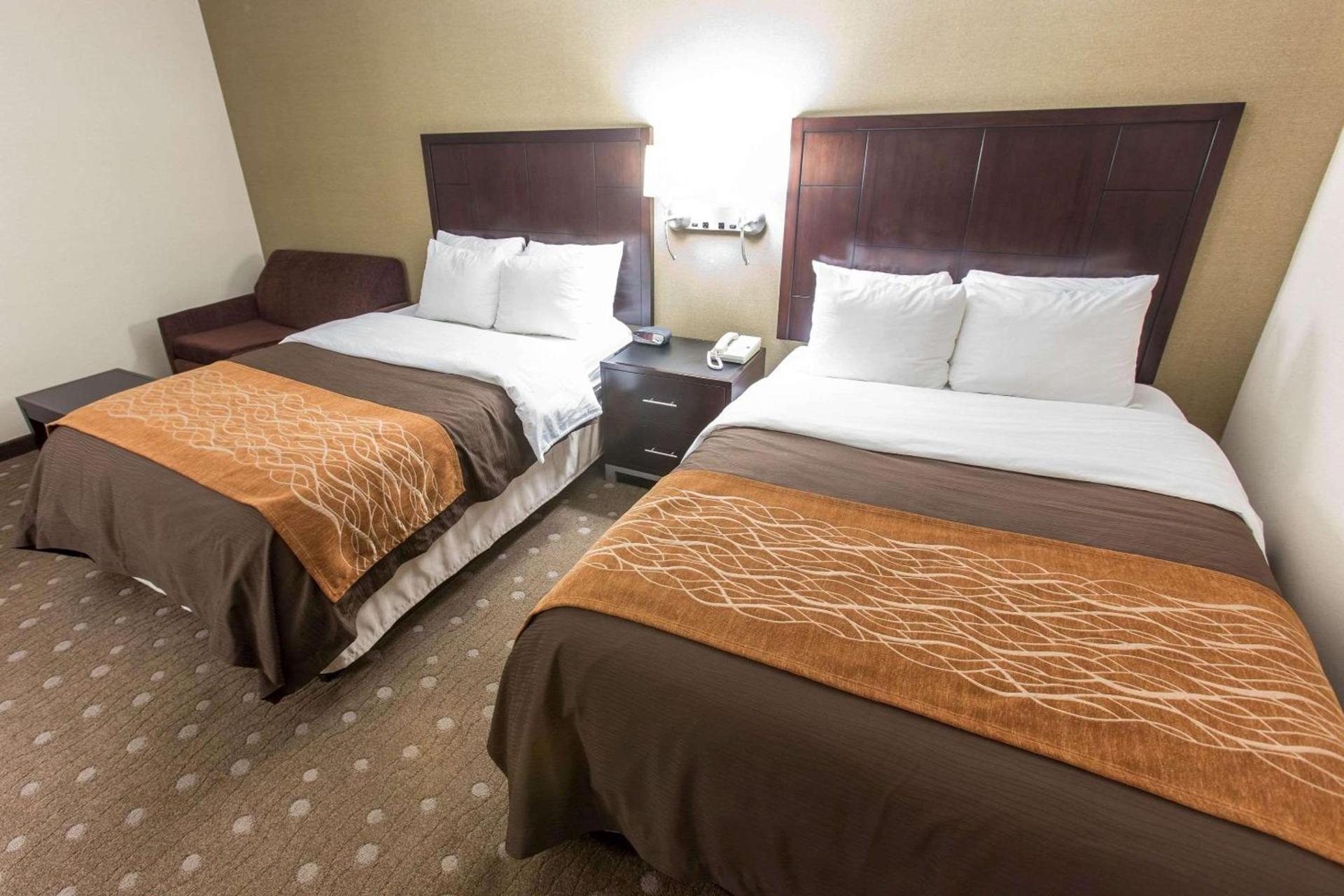 Comfort Inn Pittsburgh Crafton photo 7