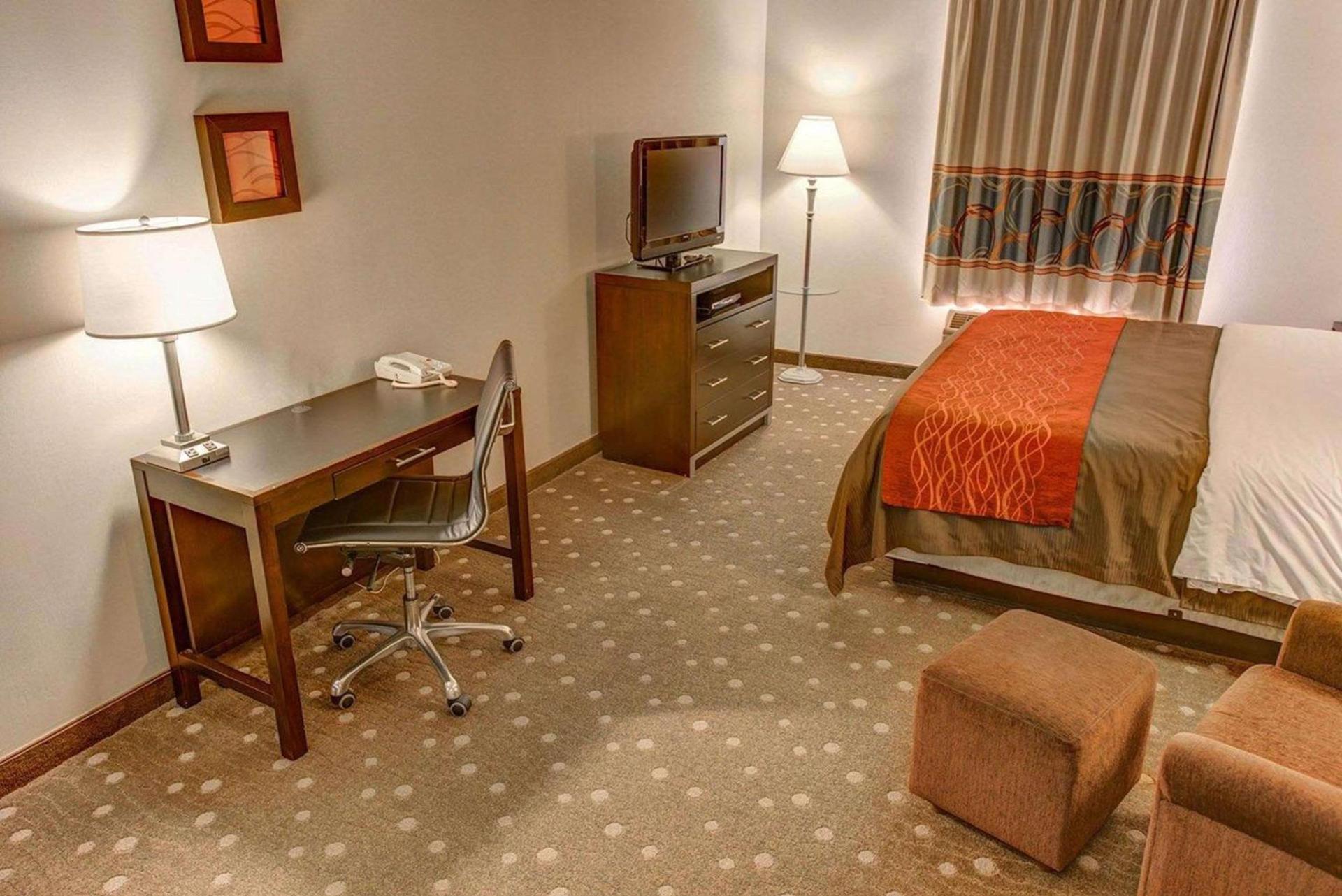 Comfort Inn Pittsburgh Crafton photo 8