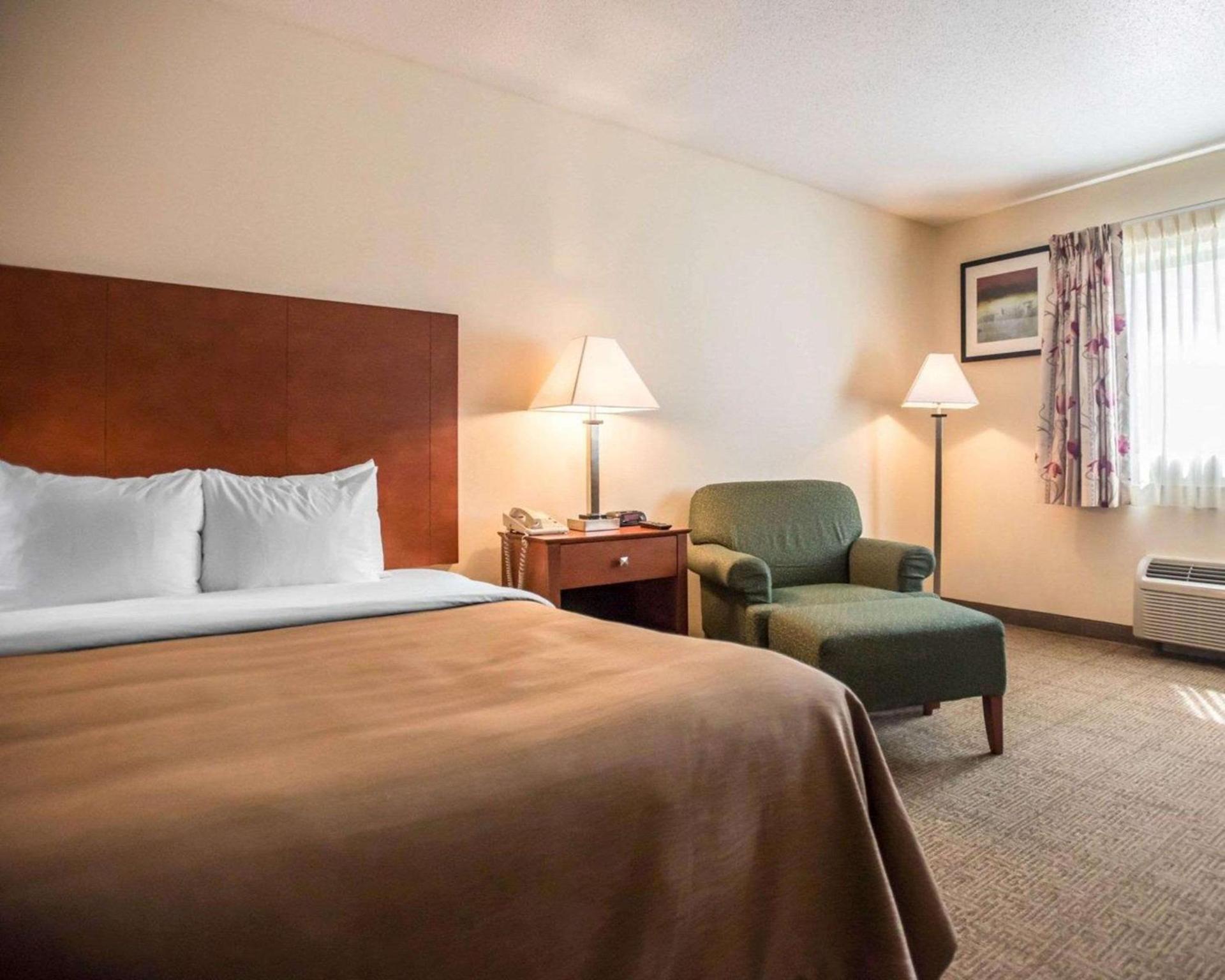 Quality Inn New Columbia-Lewisburg photo 18