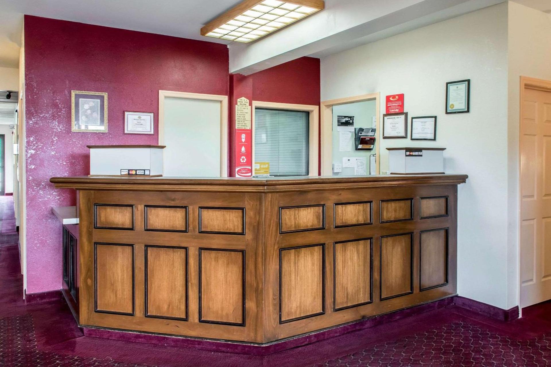 Econo Lodge Carlisle photo 5