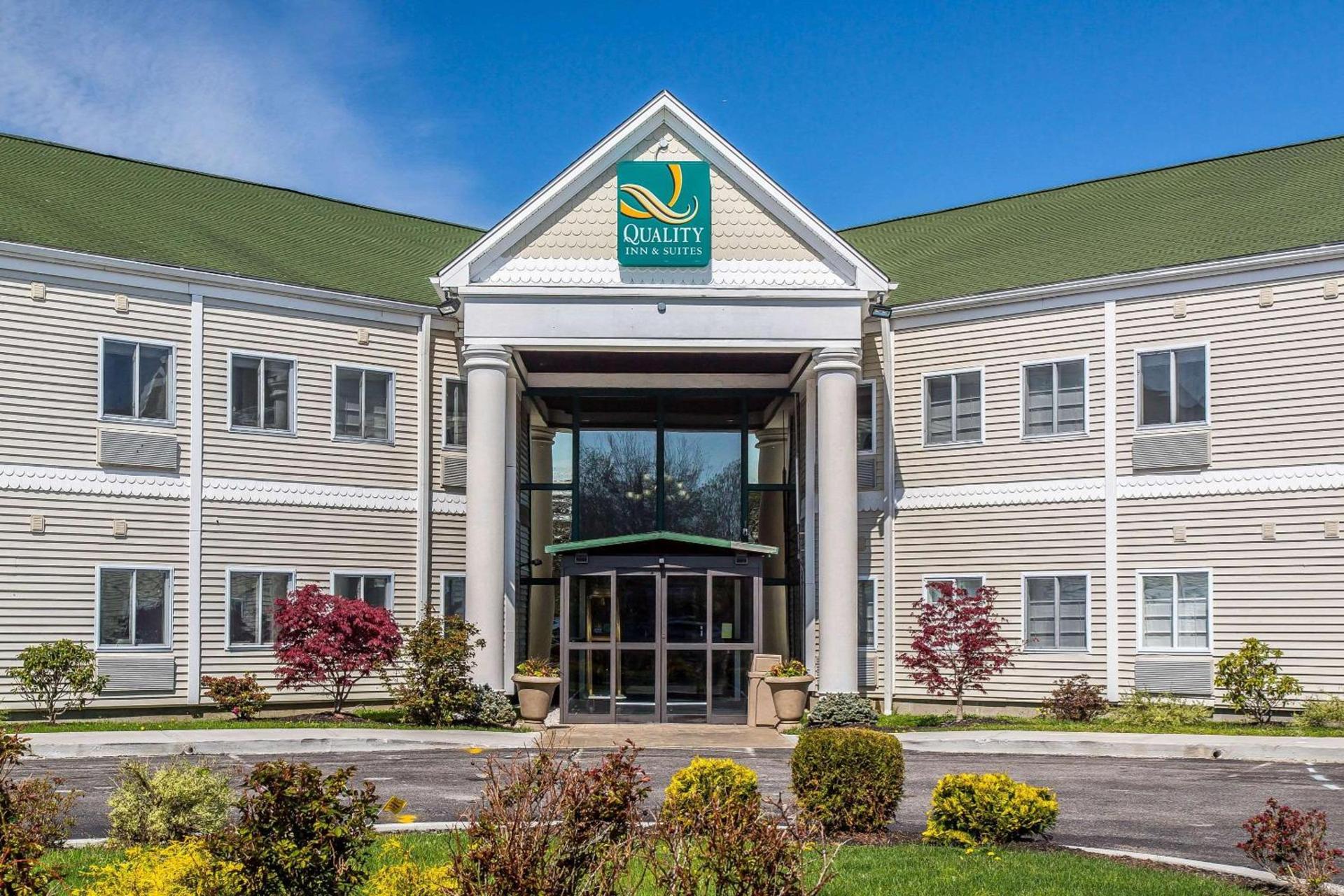 Quality Inn & Suites Middletown - Newport — hotel in Middletown
