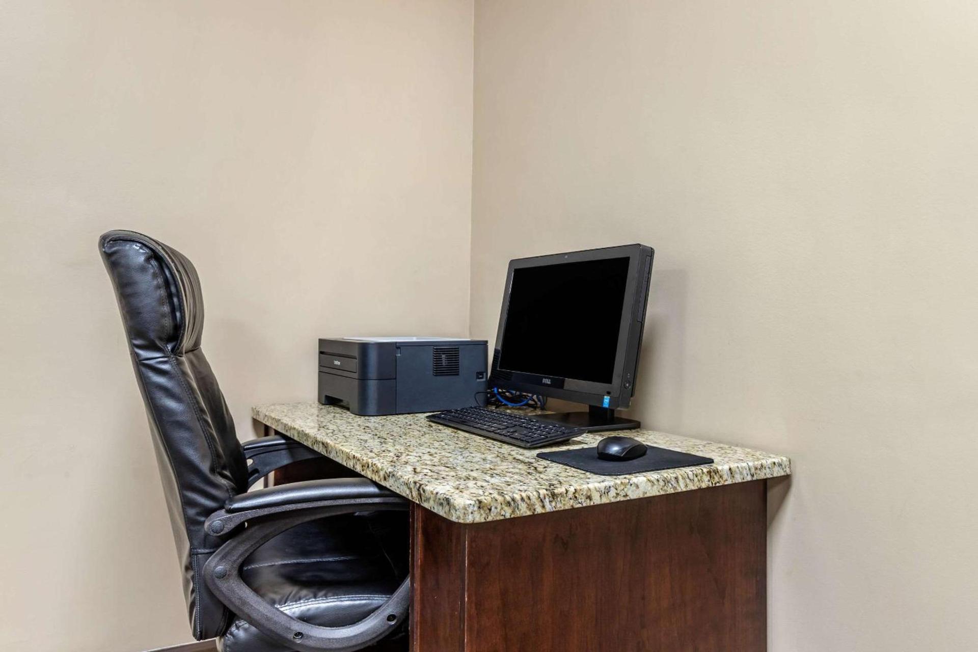 Comfort Inn & Suites Clemson - University Area photo 29