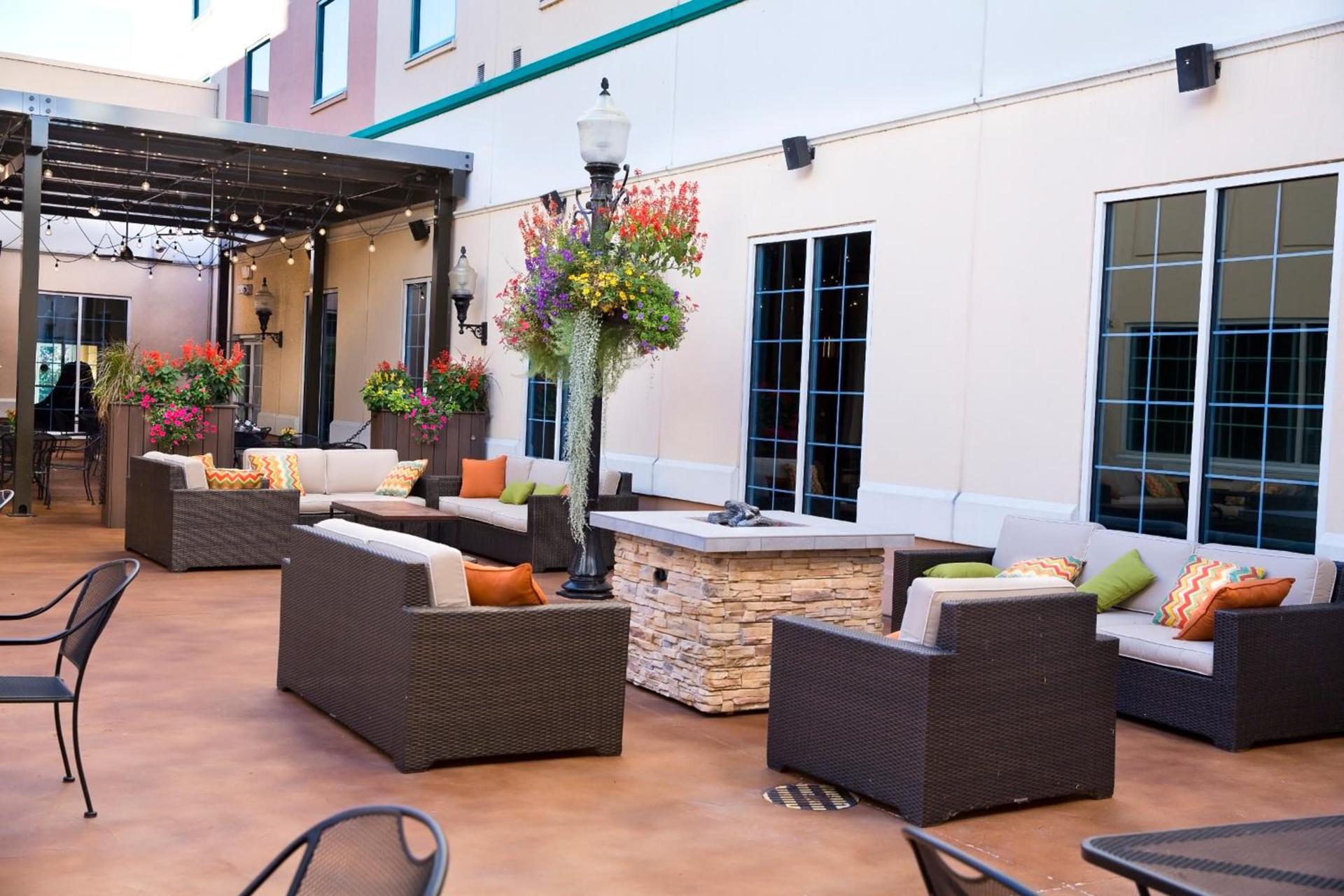 Isle of Capri Casino Hotel Boonville & Casino - A Caesars Rewards Destination photo 10