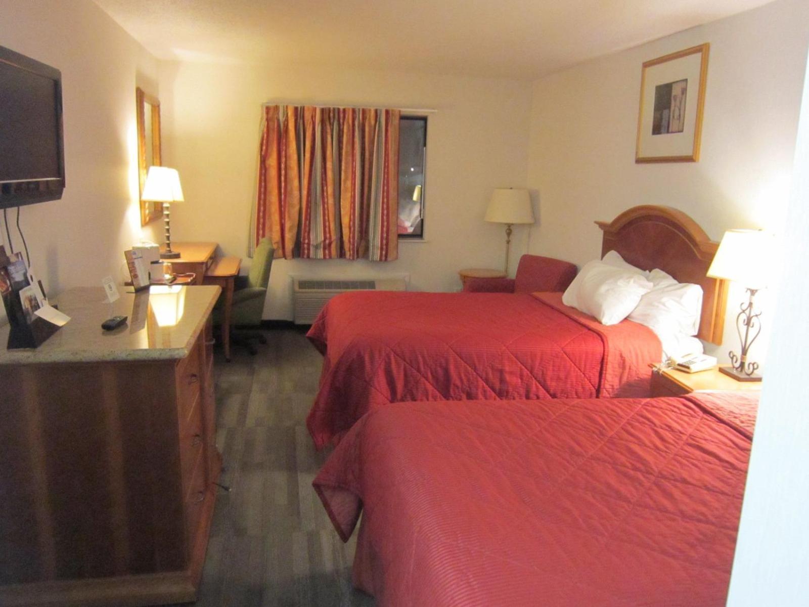 American Inn and Suites Ionia photo 22