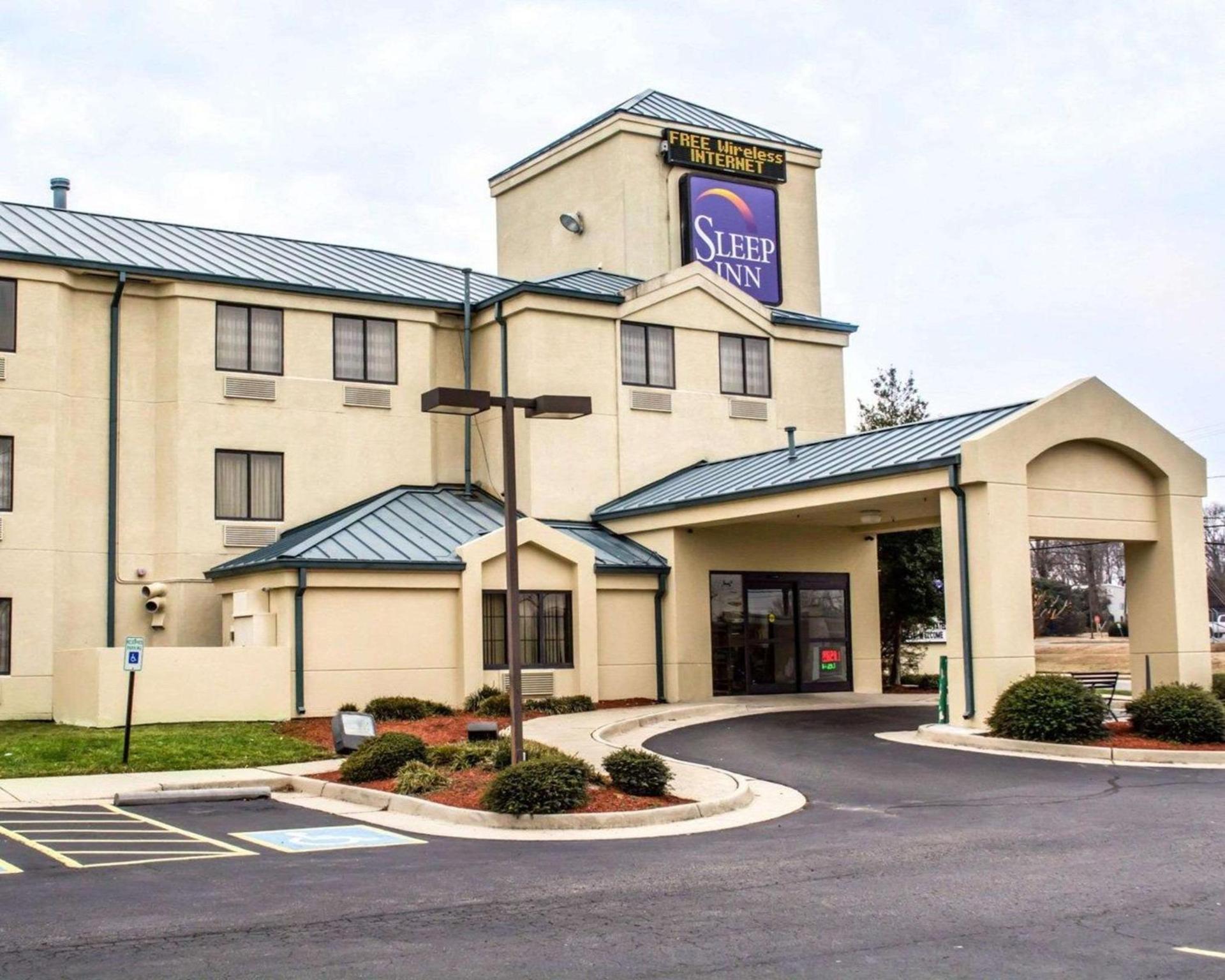 Sleep Inn Richmond South photo 2