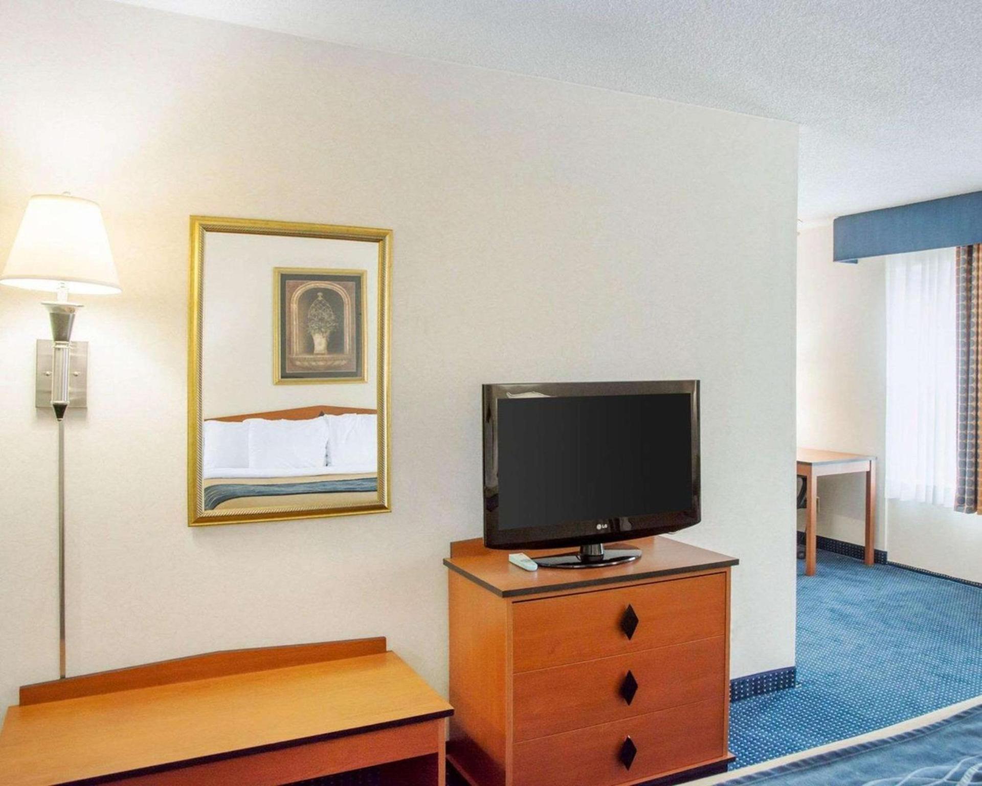 Comfort Inn Piketon near Fairgrounds photo 12