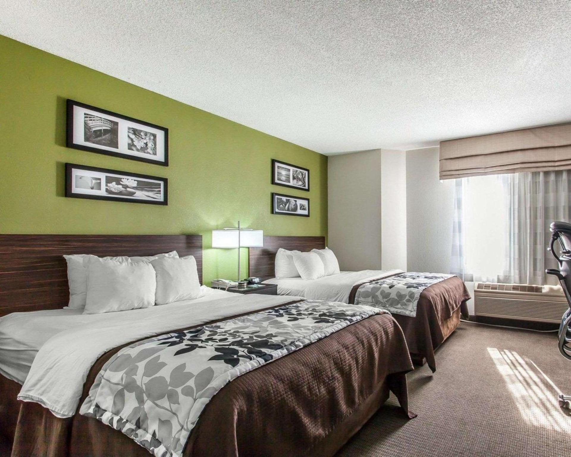 Sleep Inn & Suites Near I-90 and Ashtabula photo 8
