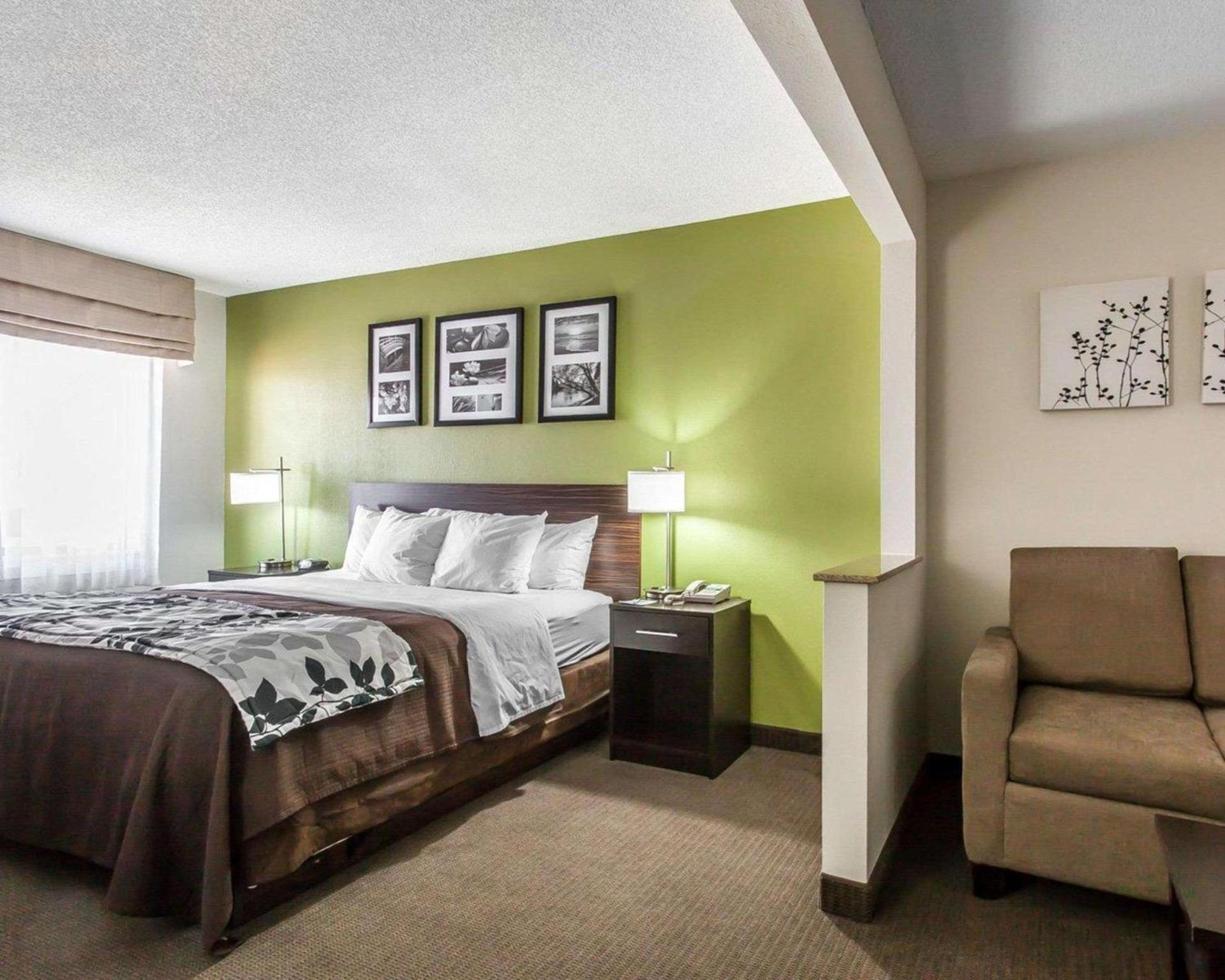 Sleep Inn & Suites Near I-90 and Ashtabula photo 23