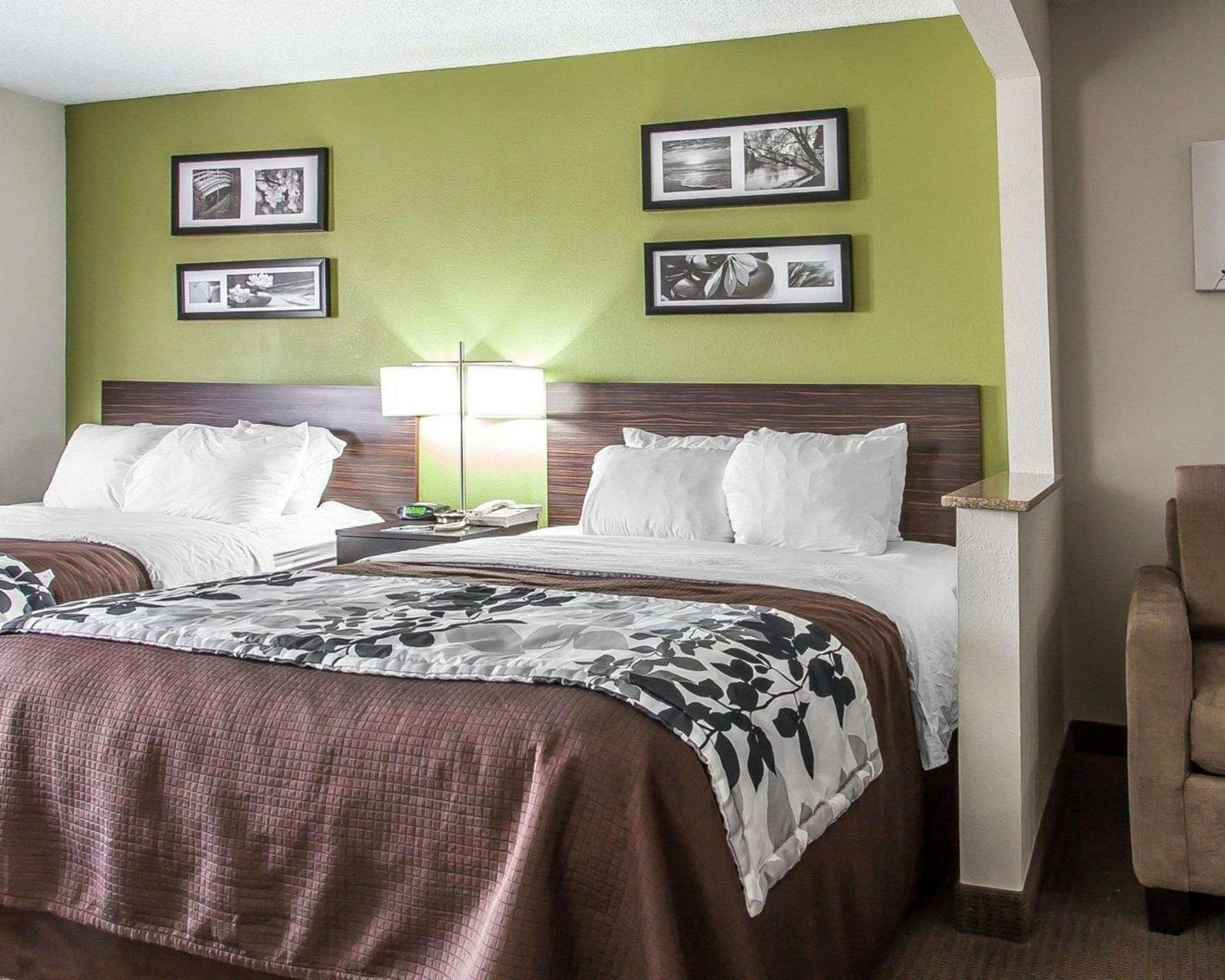 Sleep Inn & Suites Near I-90 and Ashtabula photo 31