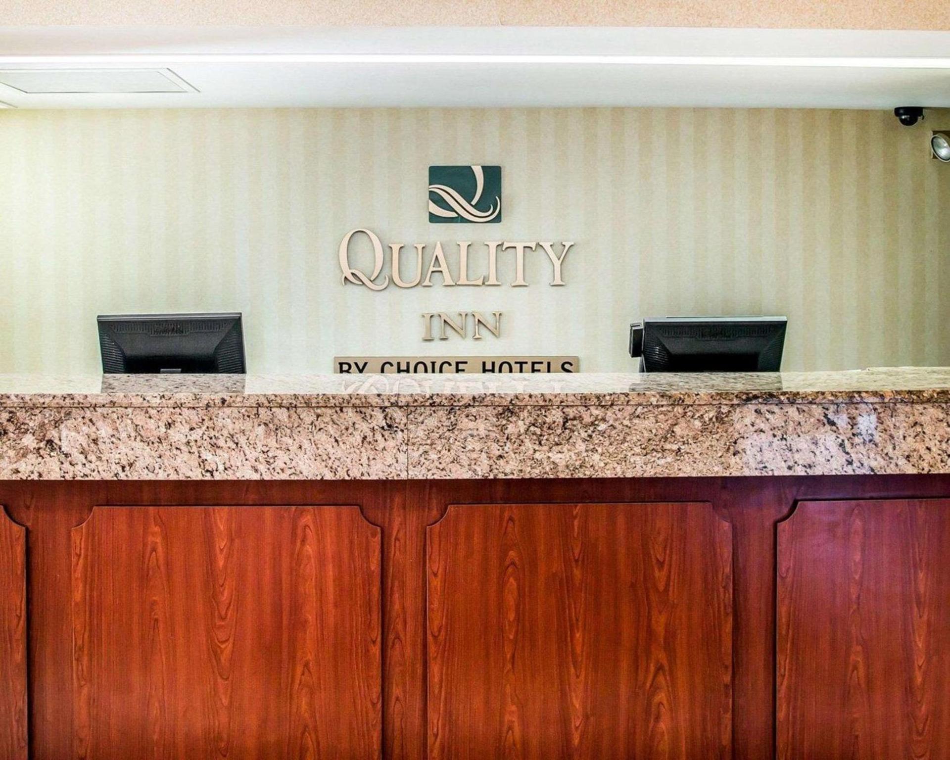 Quality Inn Holland - Toledo photo 4