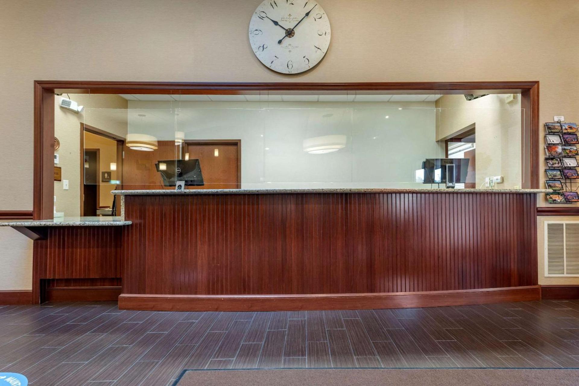 Quality Inn Dover photo 3