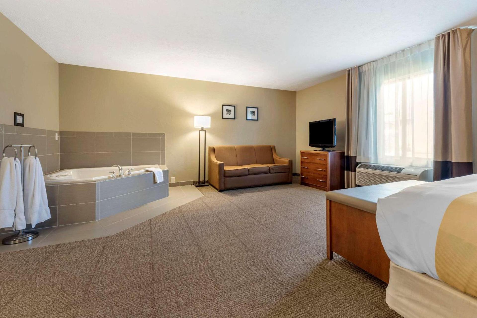 Quality Inn Dover photo 10