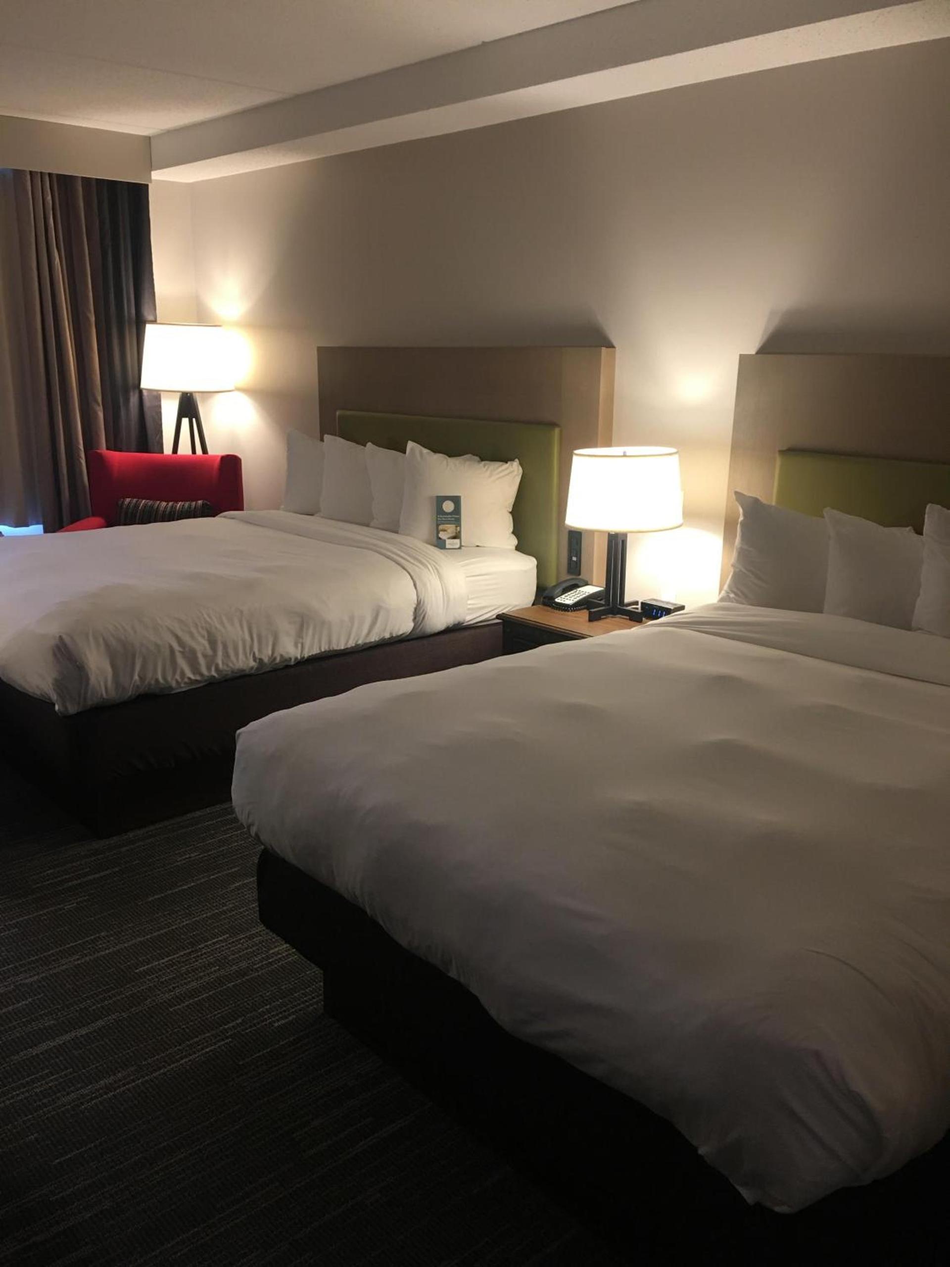Country Inn & Suites by Radisson, Grand Rapids East, MI photo 52