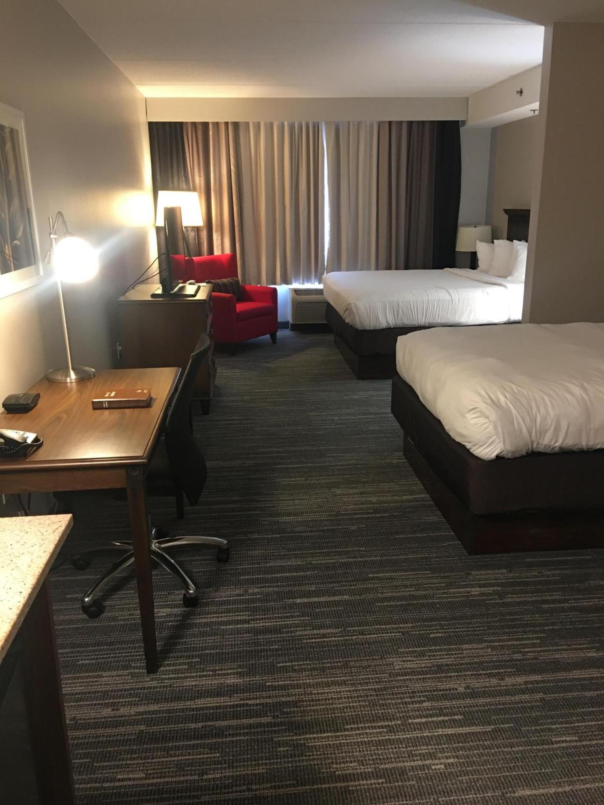 Country Inn & Suites by Radisson, Grand Rapids East, MI photo 41