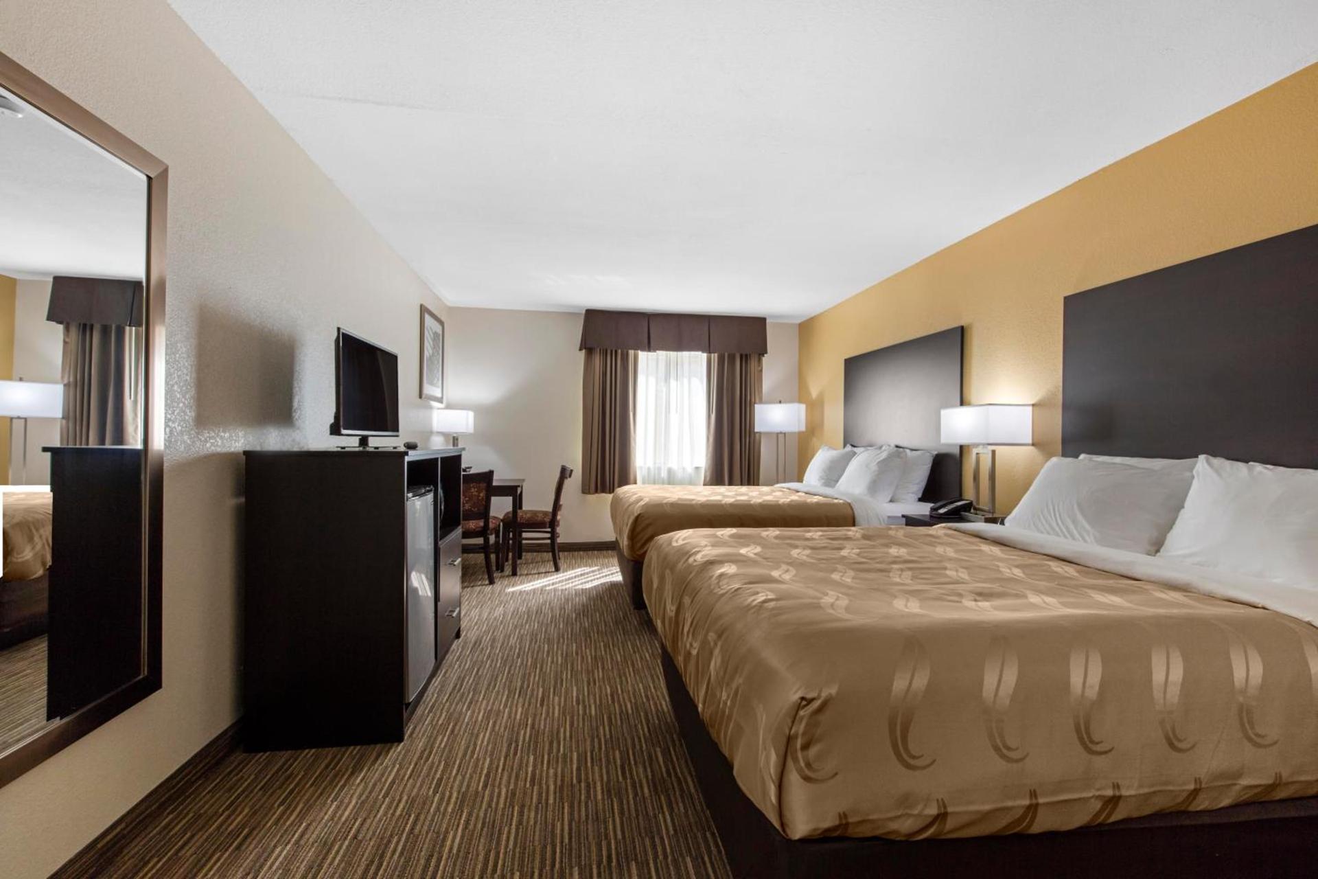 Quality Inn & Suites Metropolis I-24 photo 34